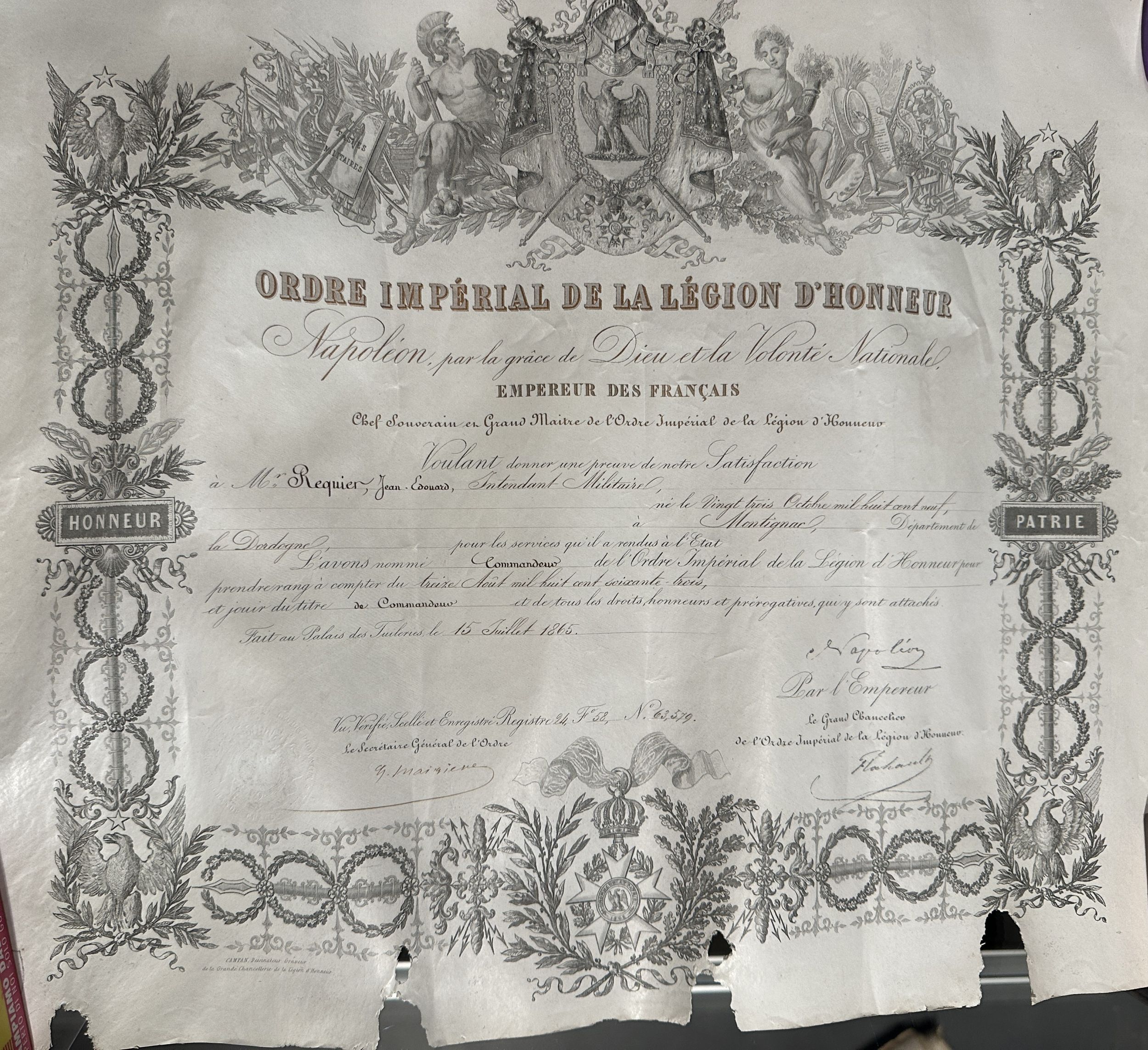 LOT DE 2 CROIX DE CHEVALIER DE L'ORDRE DE LA LEGION D'HONNEUR:  | H&ocirc;tel Des Ventes de Monte-Carlo