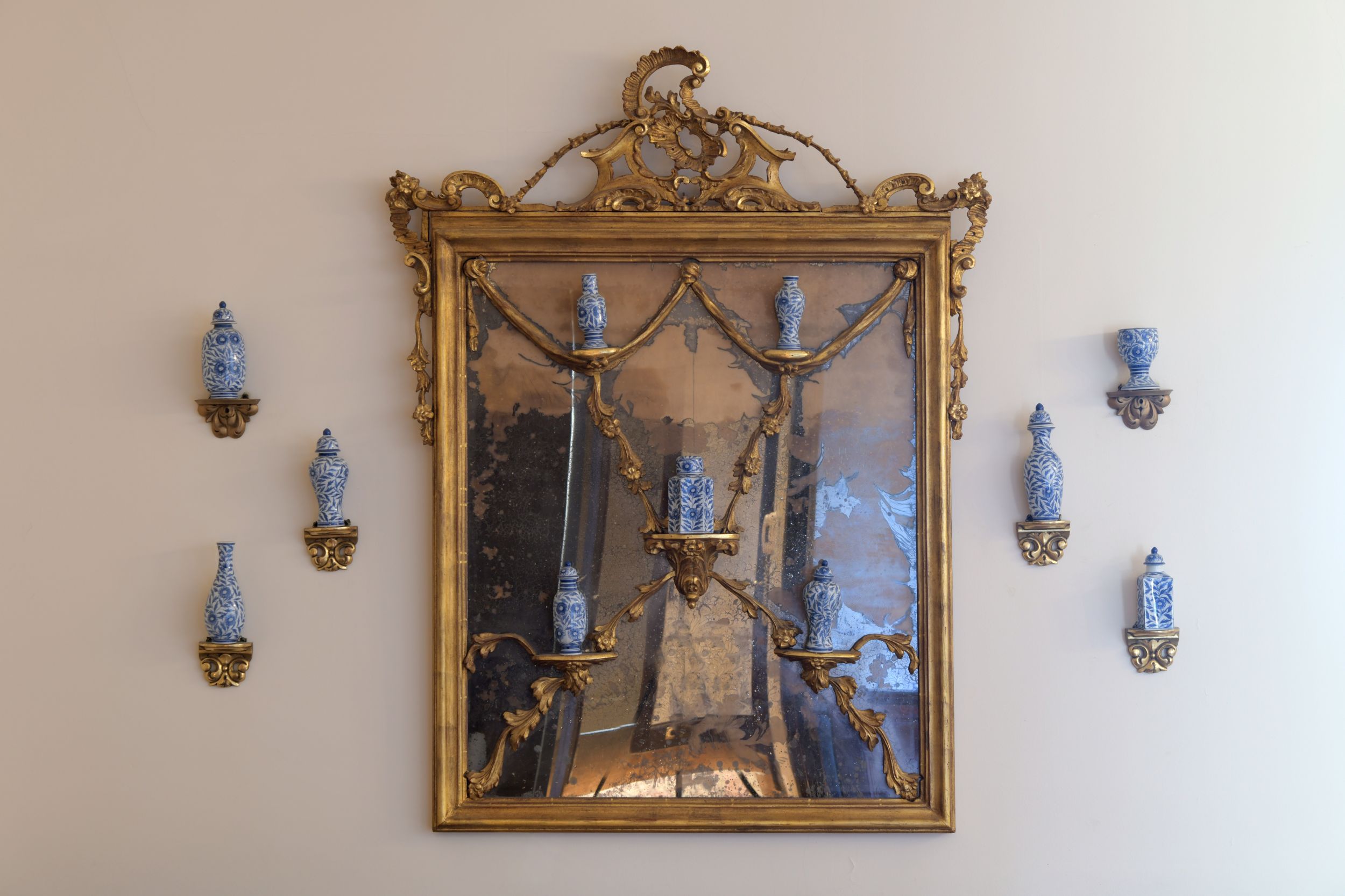 UNE PAIRE D’ANGES:  | H&ocirc;tel Des Ventes de Monte-Carlo