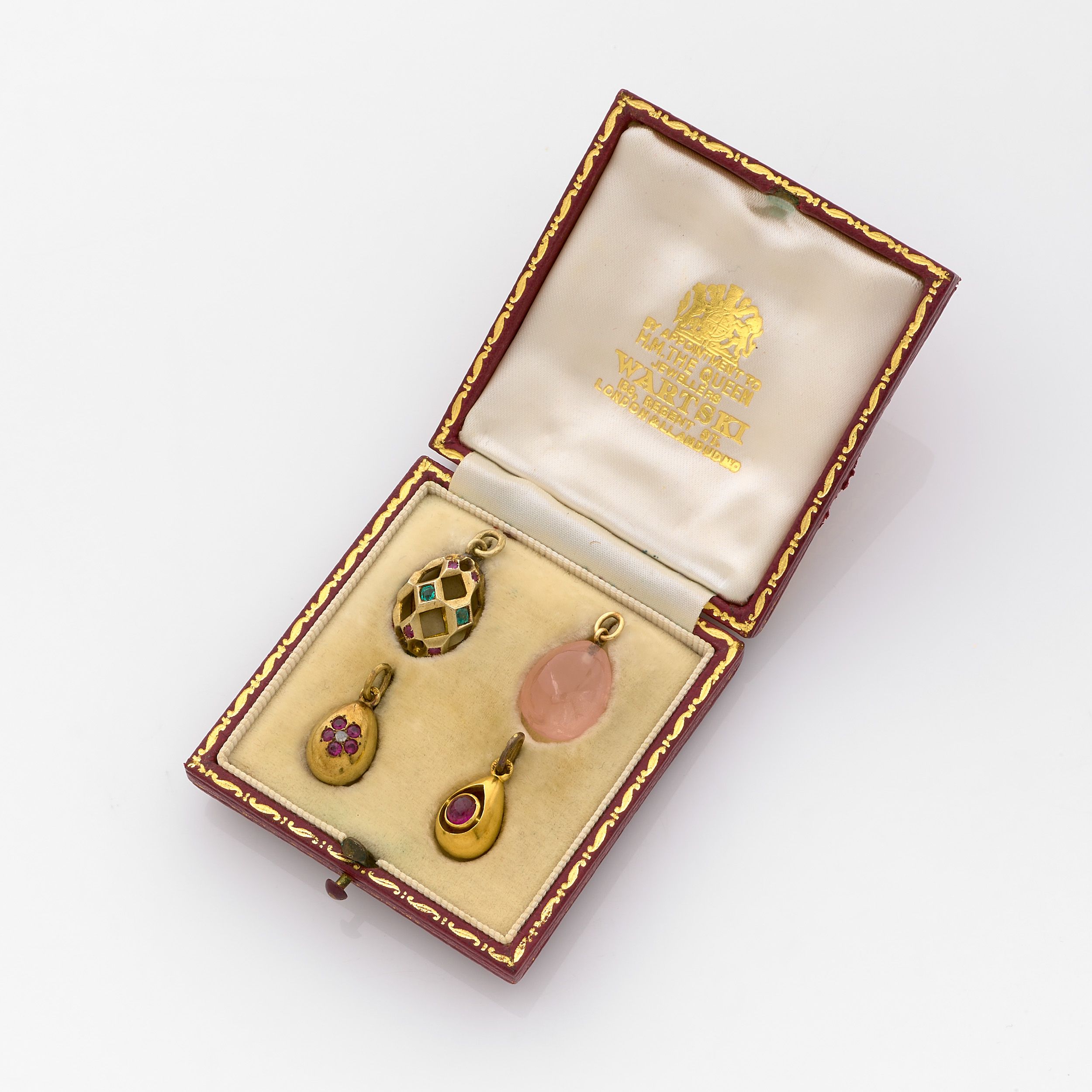 BIJOUX DE MISTINGUETT:  | H&ocirc;tel Des Ventes de Monte-Carlo