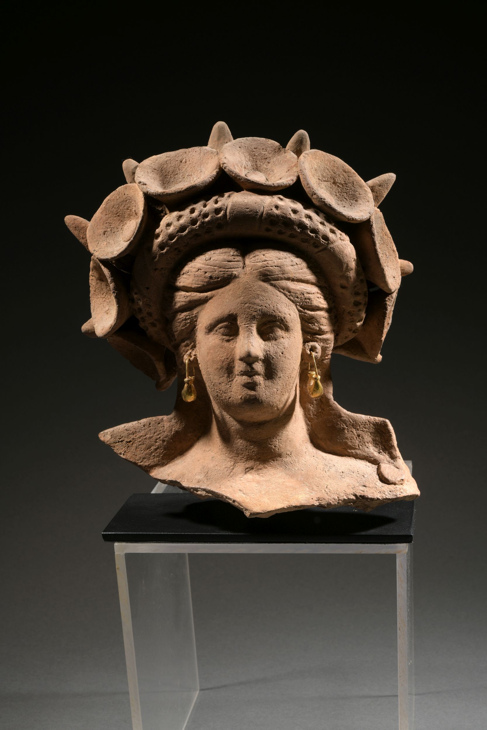 FRAGMENT DE BAS-RELIEF:  | H&ocirc;tel Des Ventes de Monte-Carlo