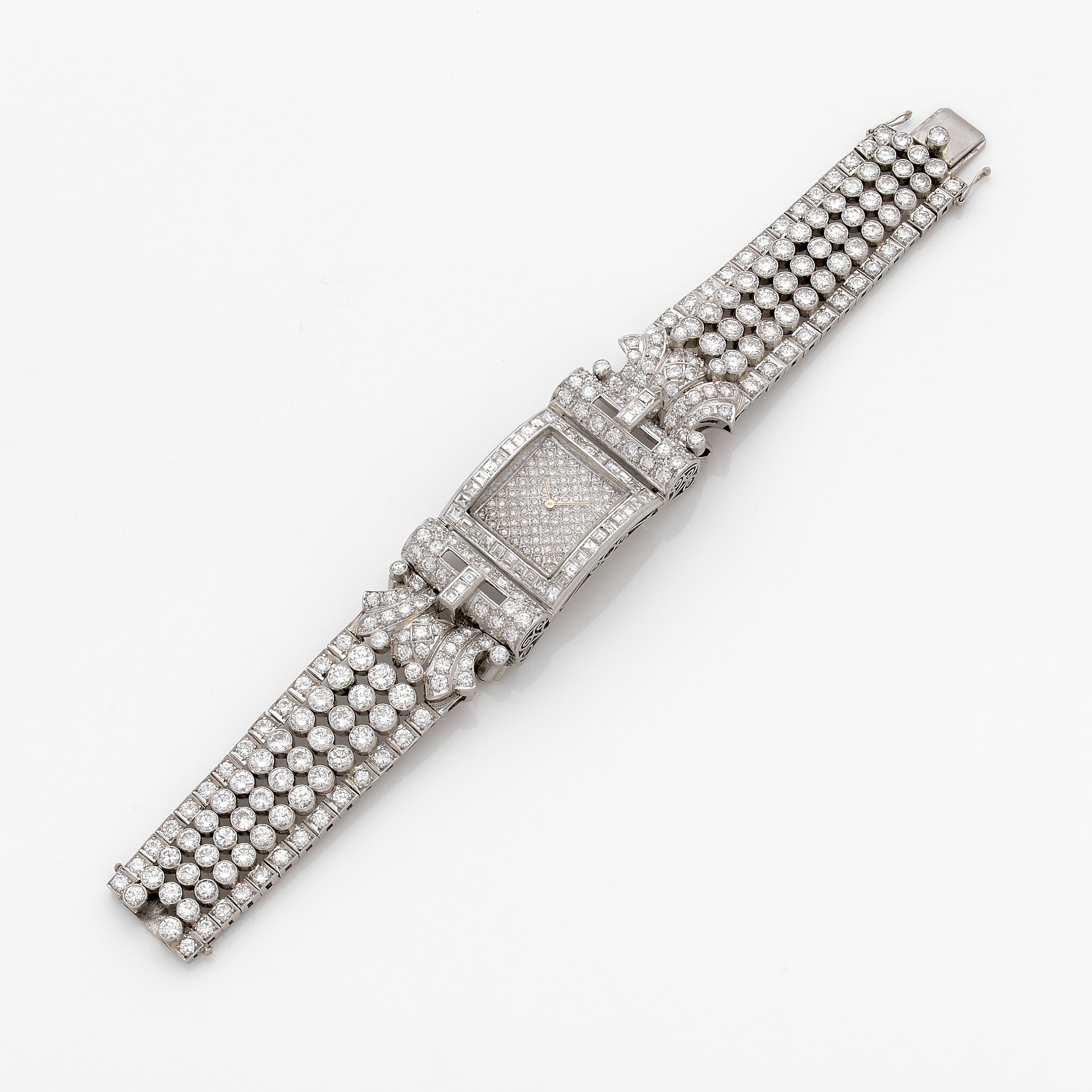 PENDENTIF MEDAILLE :  | H&ocirc;tel Des Ventes de Monte-Carlo