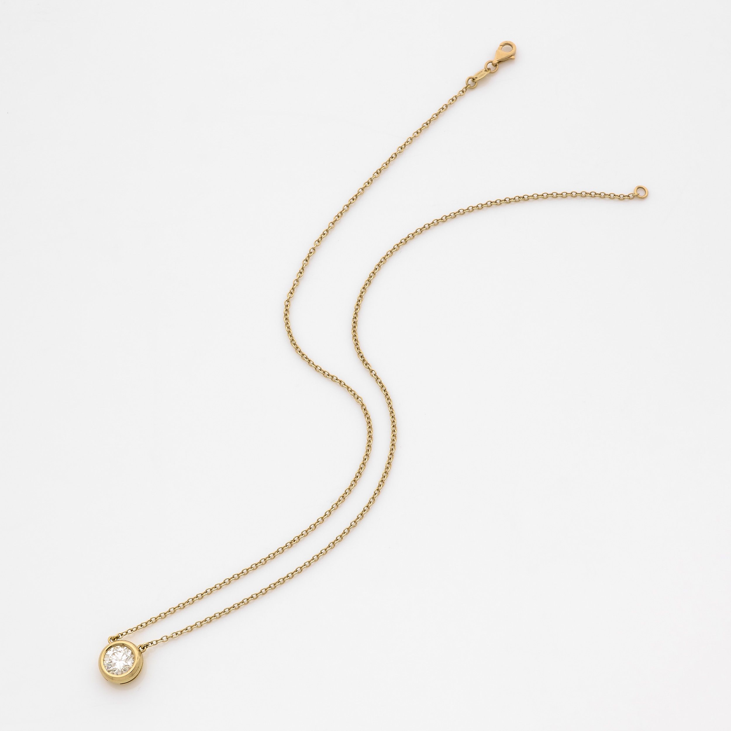 FIN COLLIER