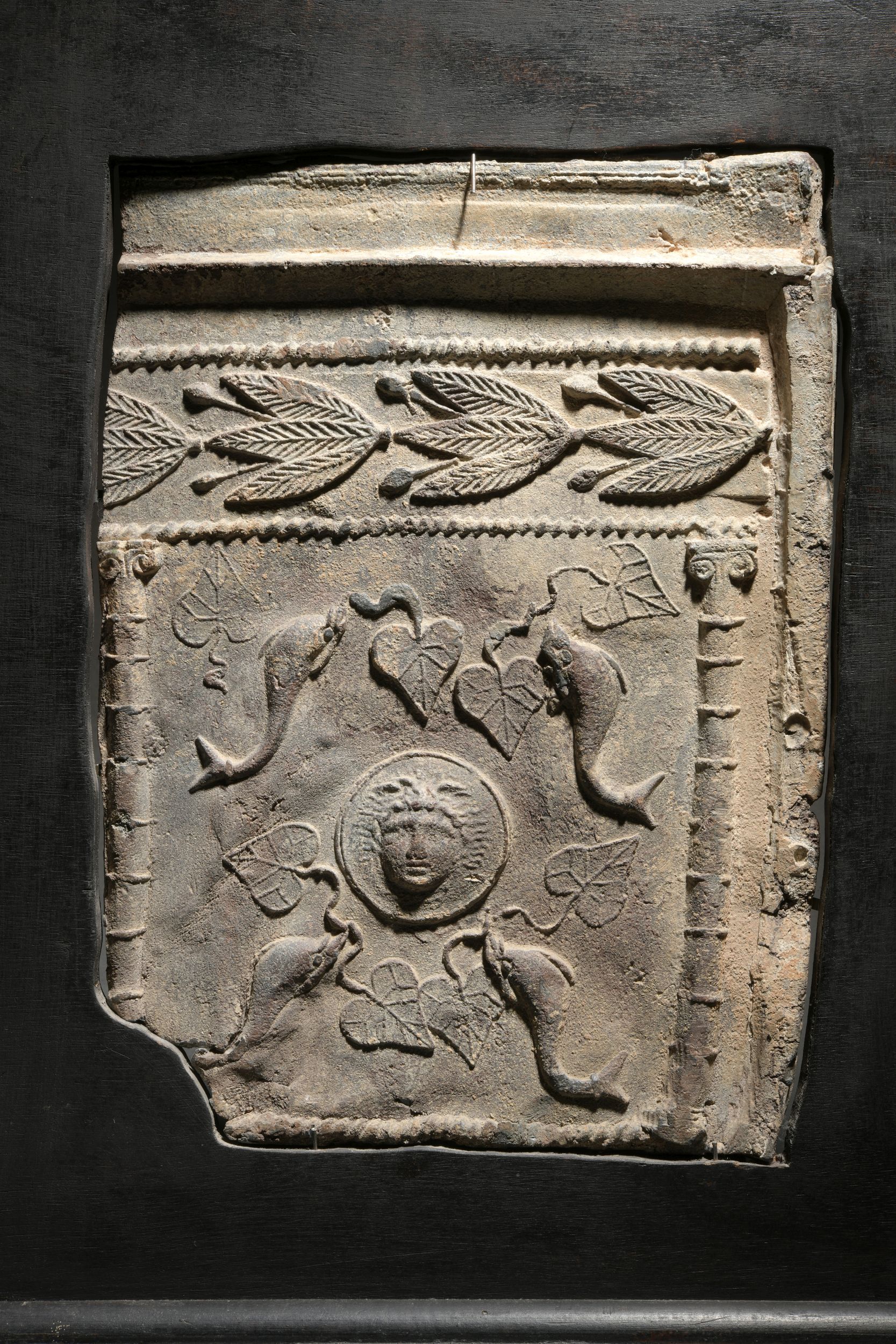 FRAGMENT DE BAS-RELIEF:  | H&ocirc;tel Des Ventes de Monte-Carlo