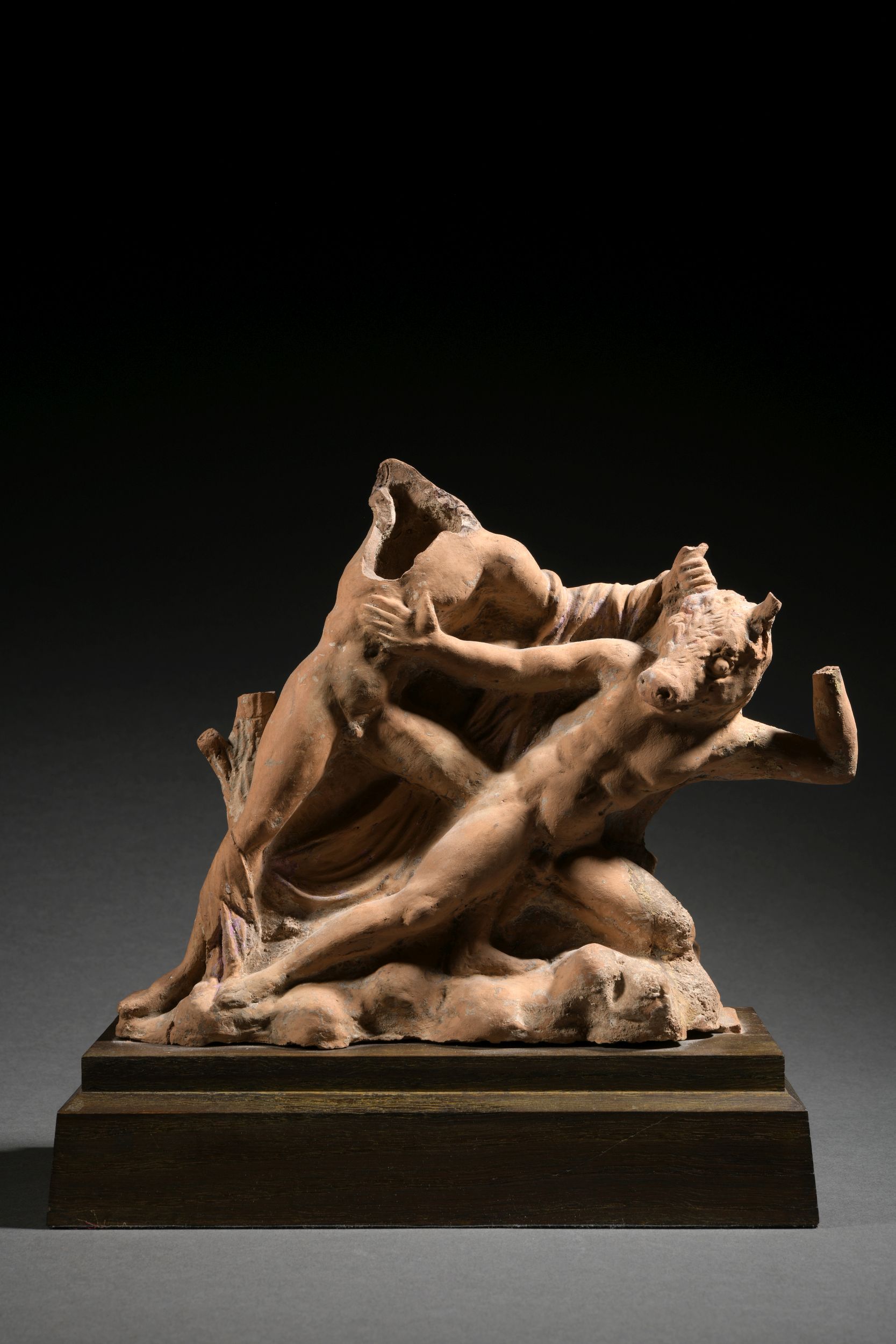 FRAGMENT DE BAS-RELIEF:  | H&ocirc;tel Des Ventes de Monte-Carlo
