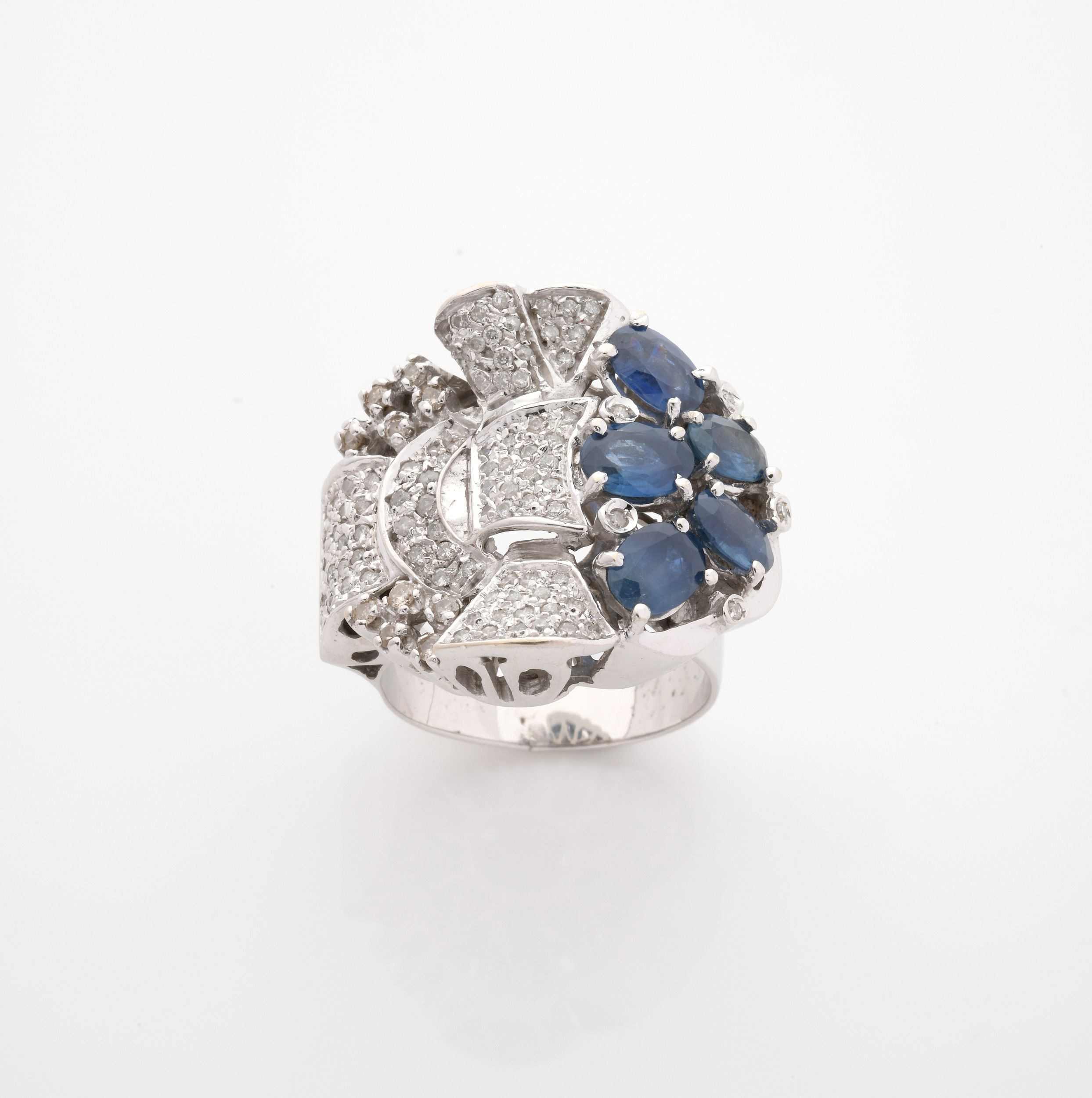 IMPORTANTE BAGUE:  | H&ocirc;tel Des Ventes de Monte-Carlo