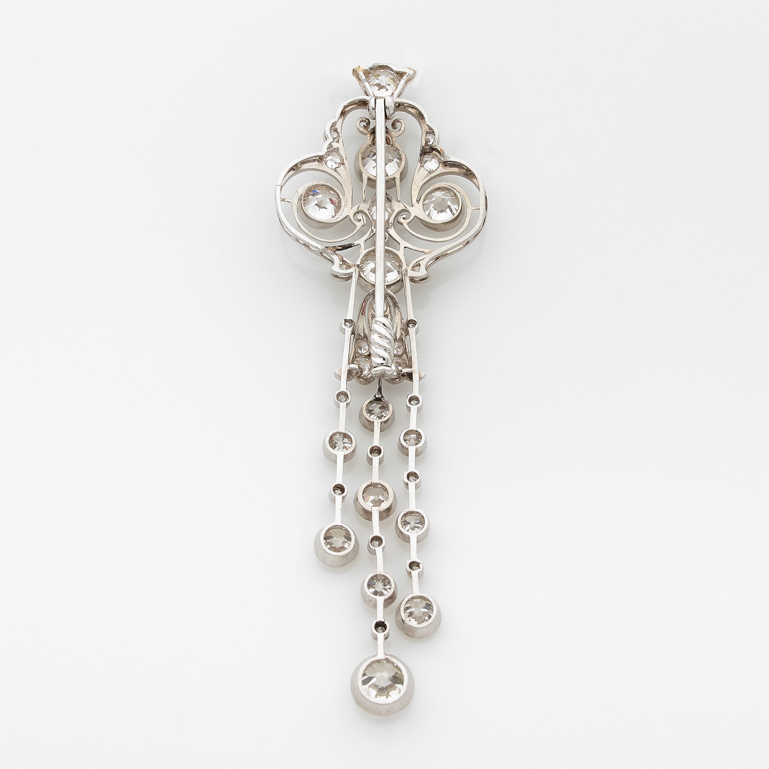 JOLIE BROCHE NEGLIGE:  | H&ocirc;tel Des Ventes de Monte-Carlo