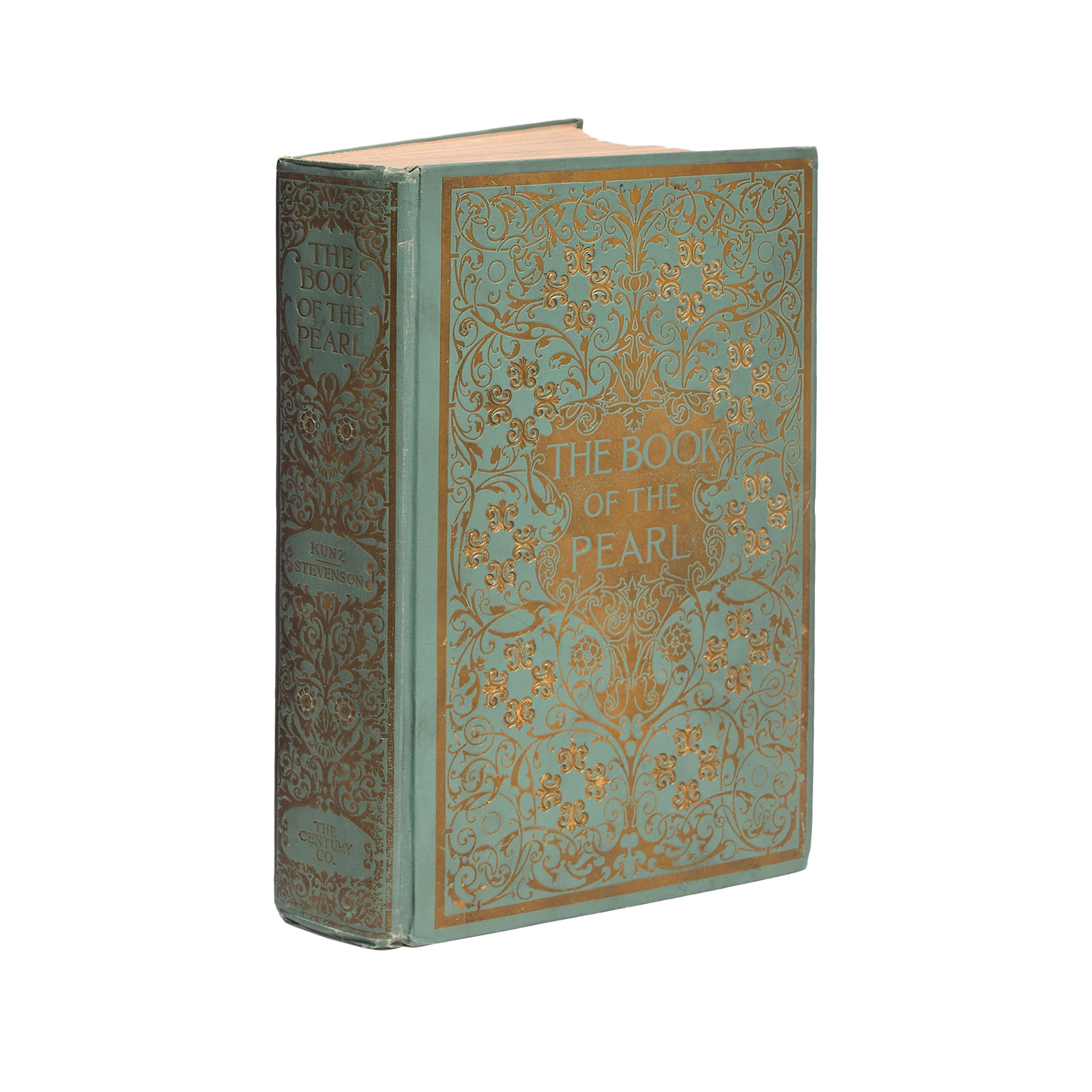 	KUNZ, George Frederick and STEVENSON, Charles Hugh, The Book of the Pearl, The Century Co. 538 p. New-York 1908. 