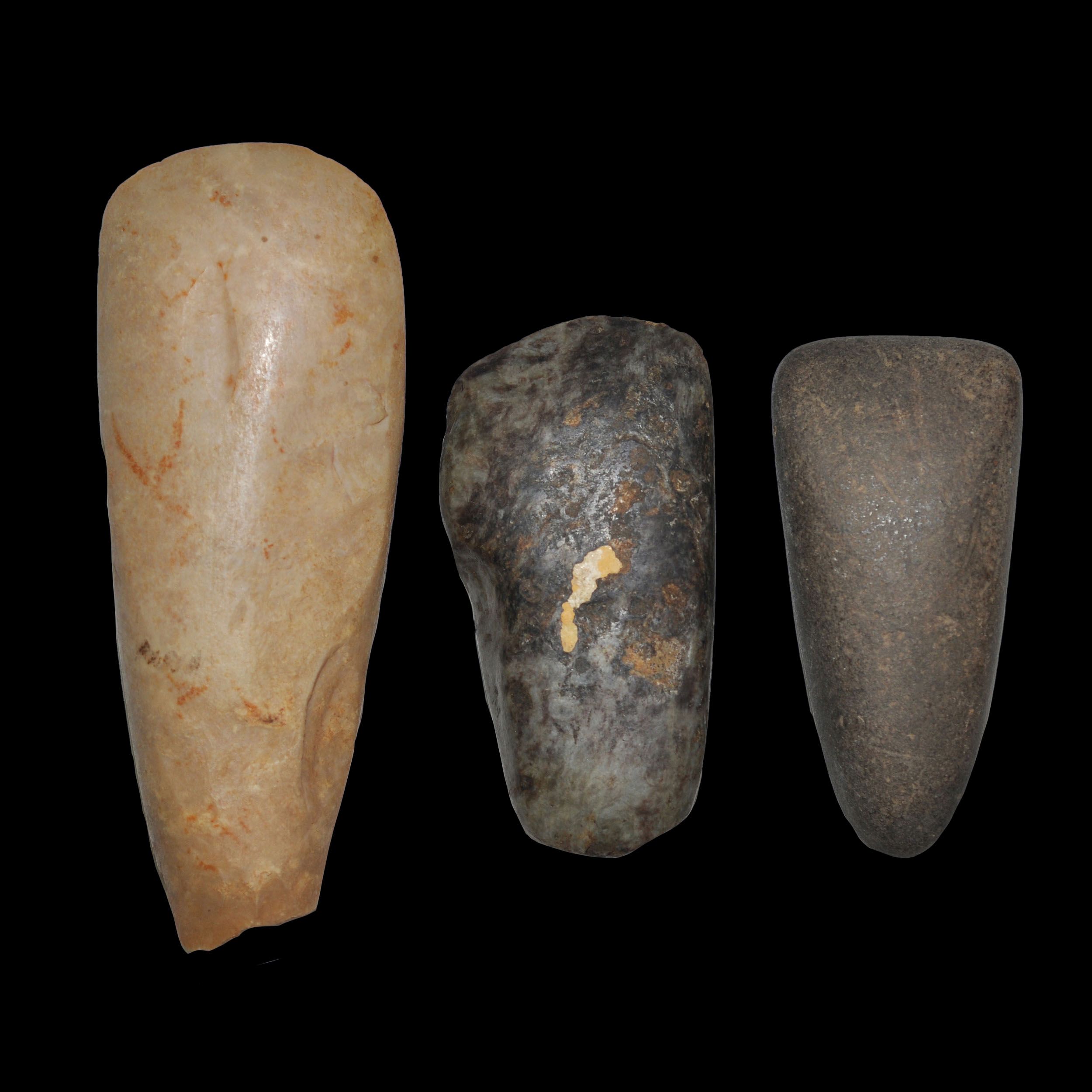 LOT DE 3 HACHES POLIES NÉOLITHIQUE