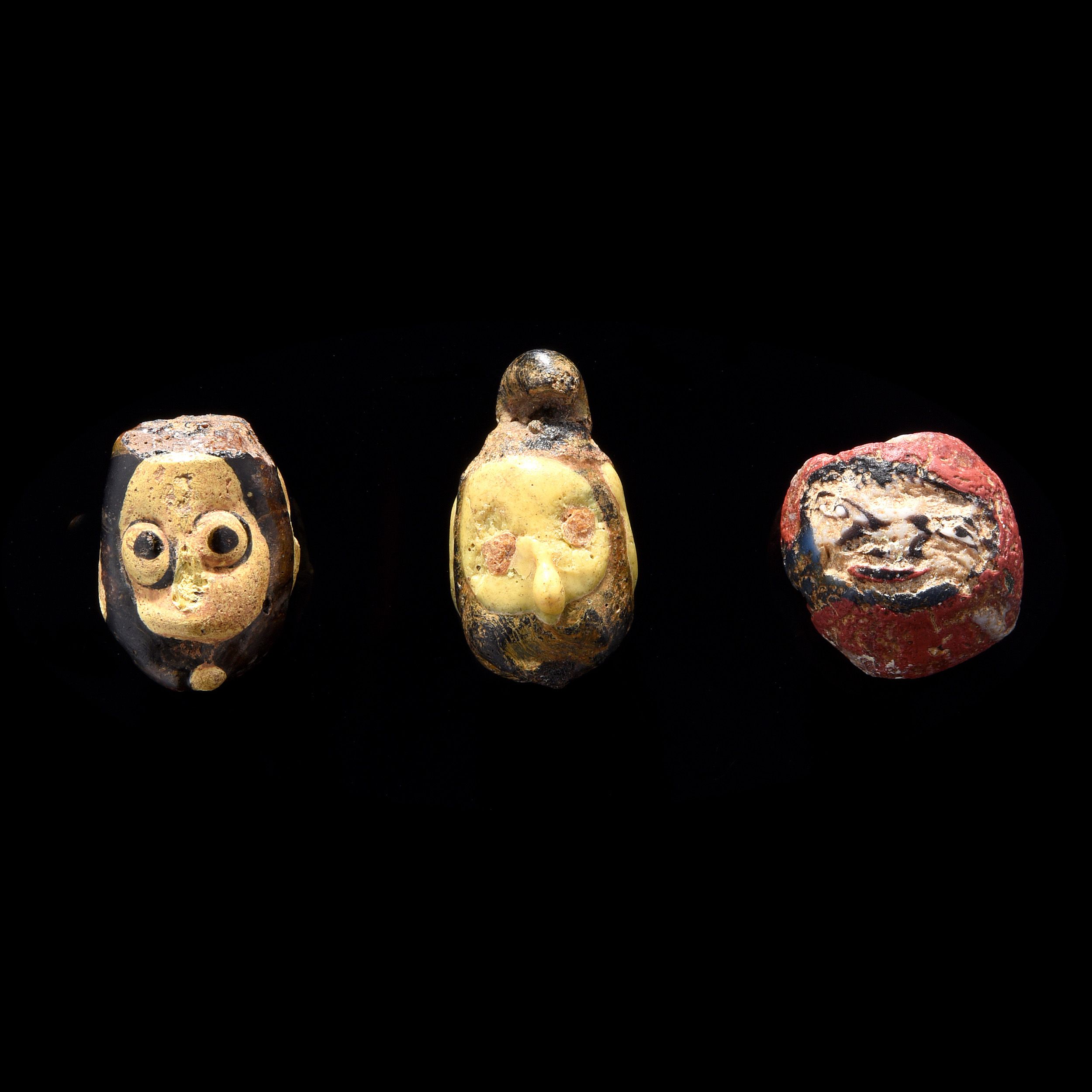 LOT DE 3 PERLES:  | H&ocirc;tel Des Ventes de Monte-Carlo