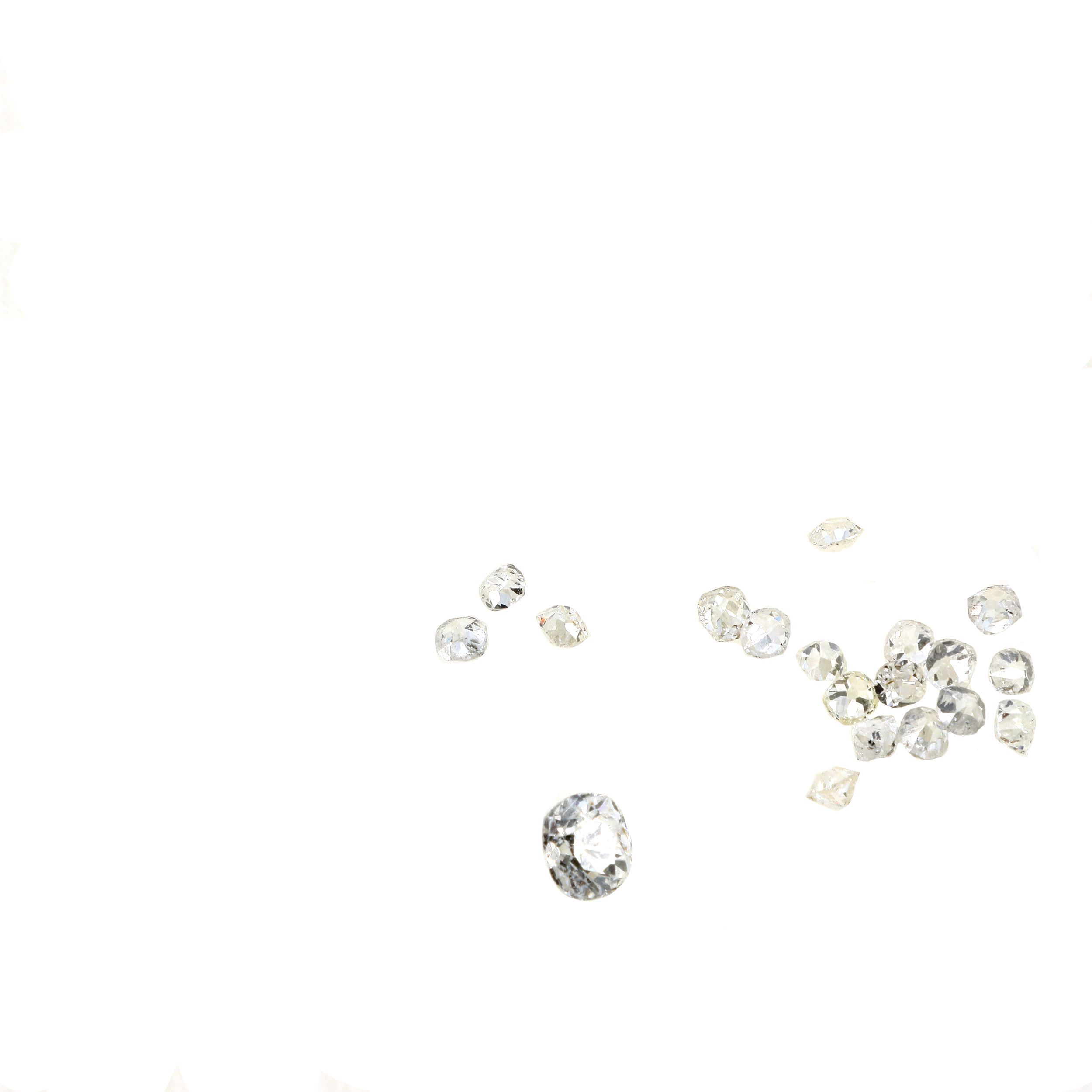 LOT DE DIAMANTS SUR PAPIER