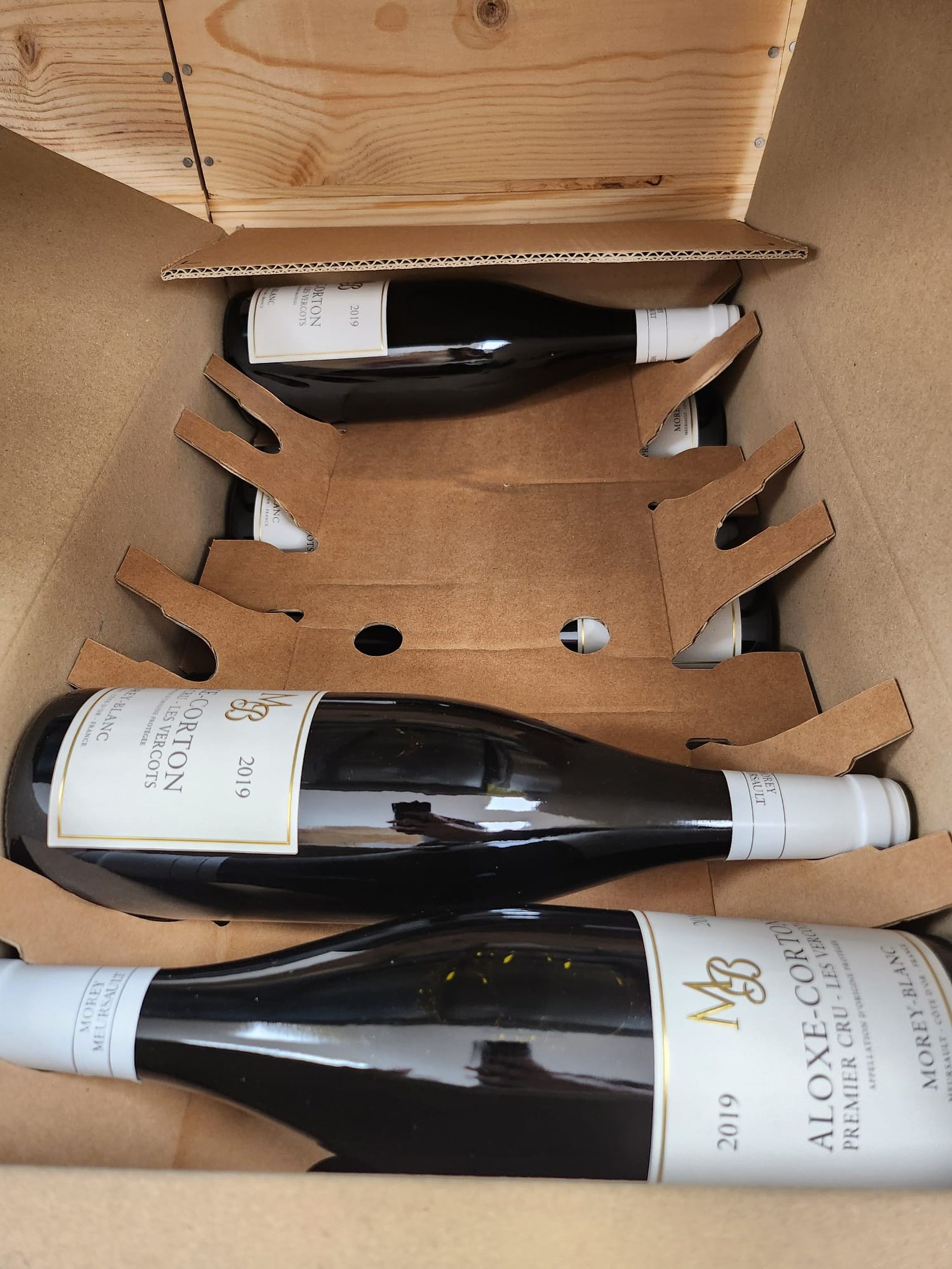 6 bouteilles CHAMPAGNE :  | H&ocirc;tel Des Ventes de Monte-Carlo