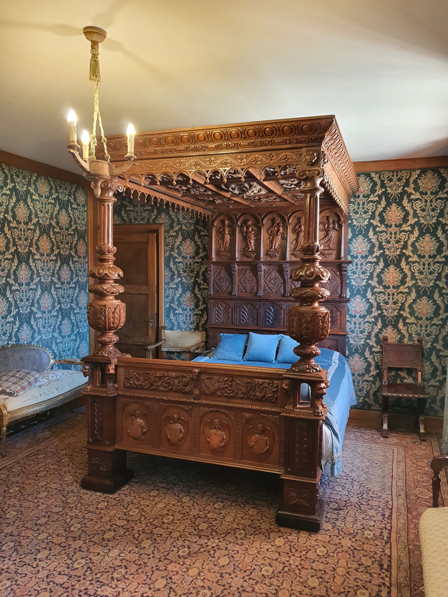 ECOLE FRANCAISE DU XVIIIÈME SIÈCLE:  | H&ocirc;tel Des Ventes de Monte-Carlo
