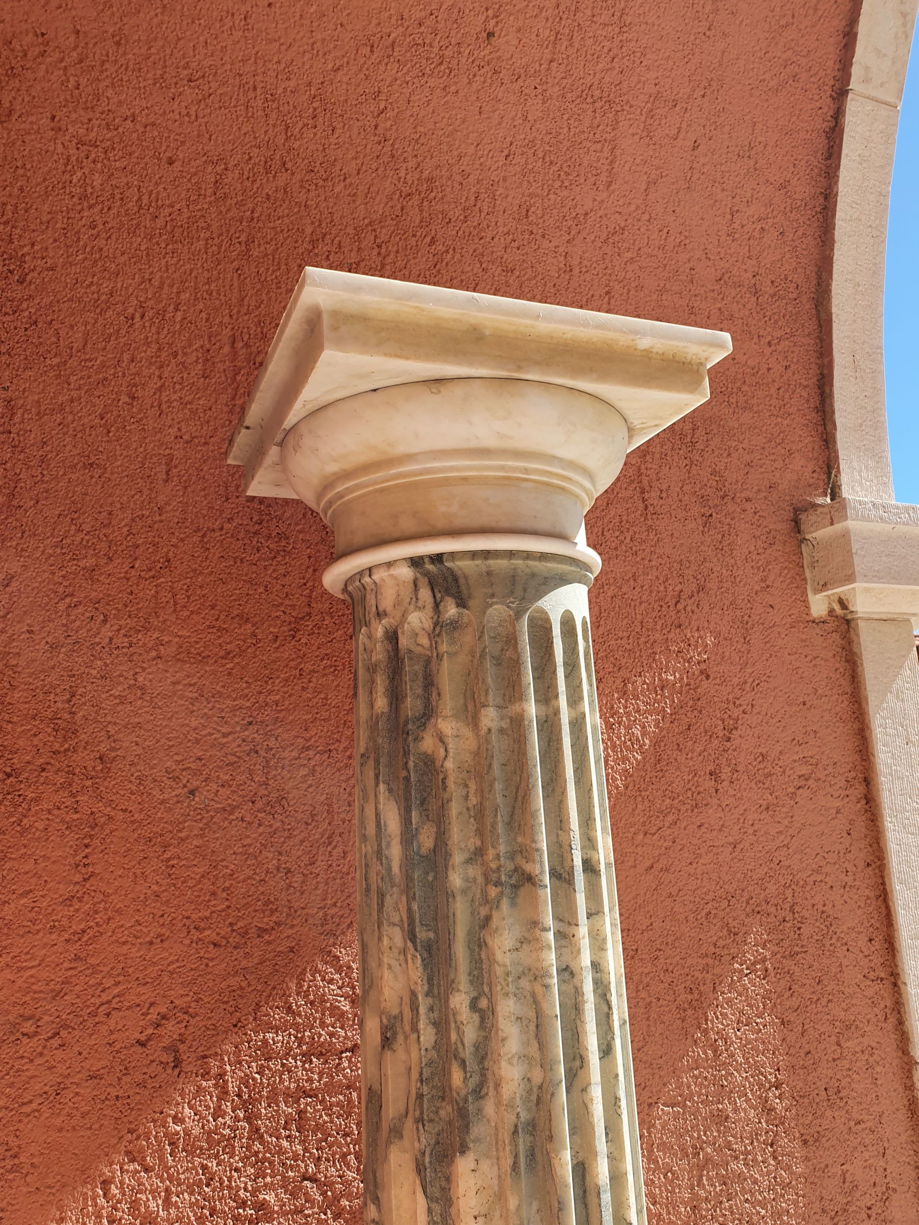 ECOLE FRANCAISE DU XVIIIÈME SIÈCLE:  | H&ocirc;tel Des Ventes de Monte-Carlo
