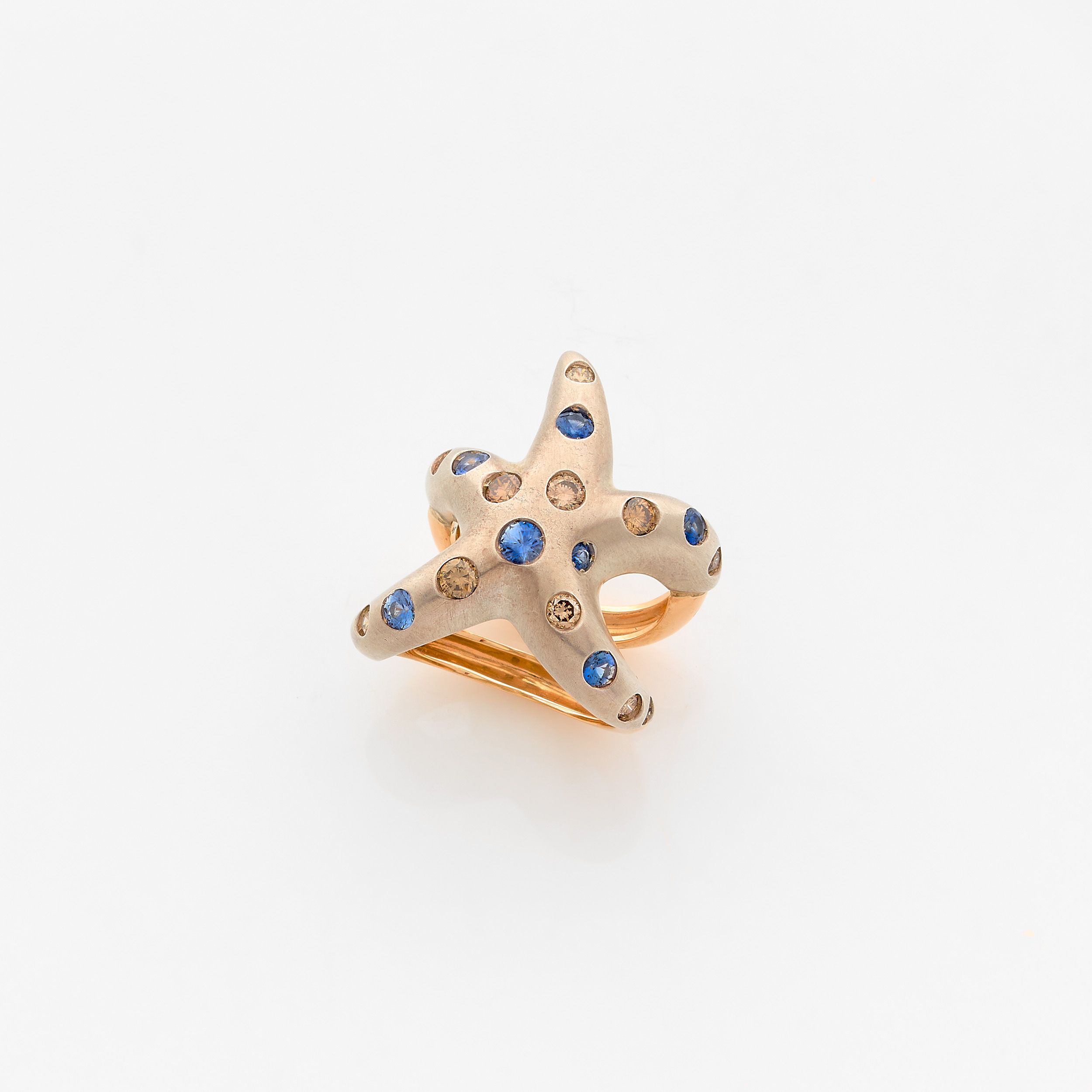 JOLIE BAGUE FLEUR :  | H&ocirc;tel Des Ventes de Monte-Carlo