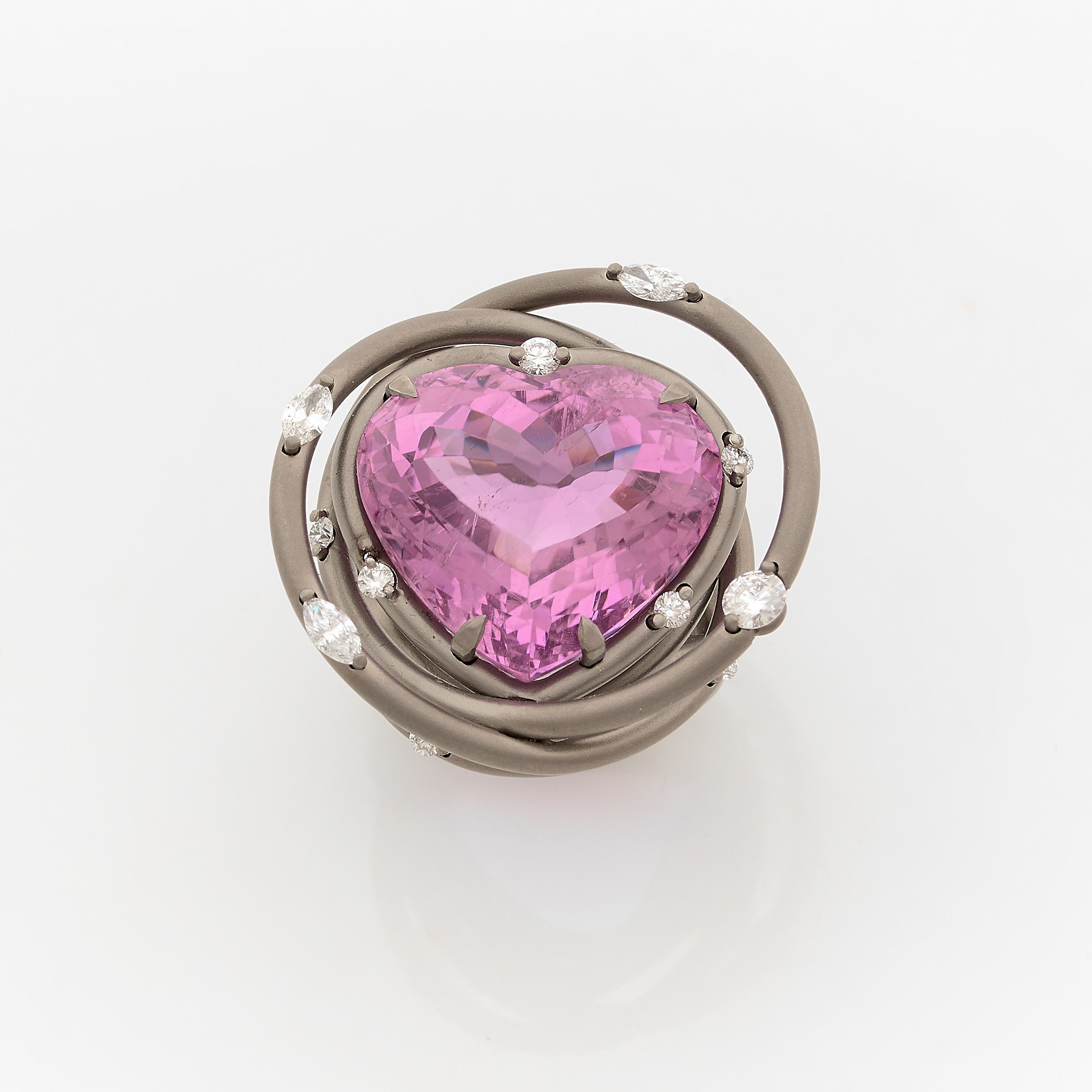 BROCHE:  | H&ocirc;tel Des Ventes de Monte-Carlo