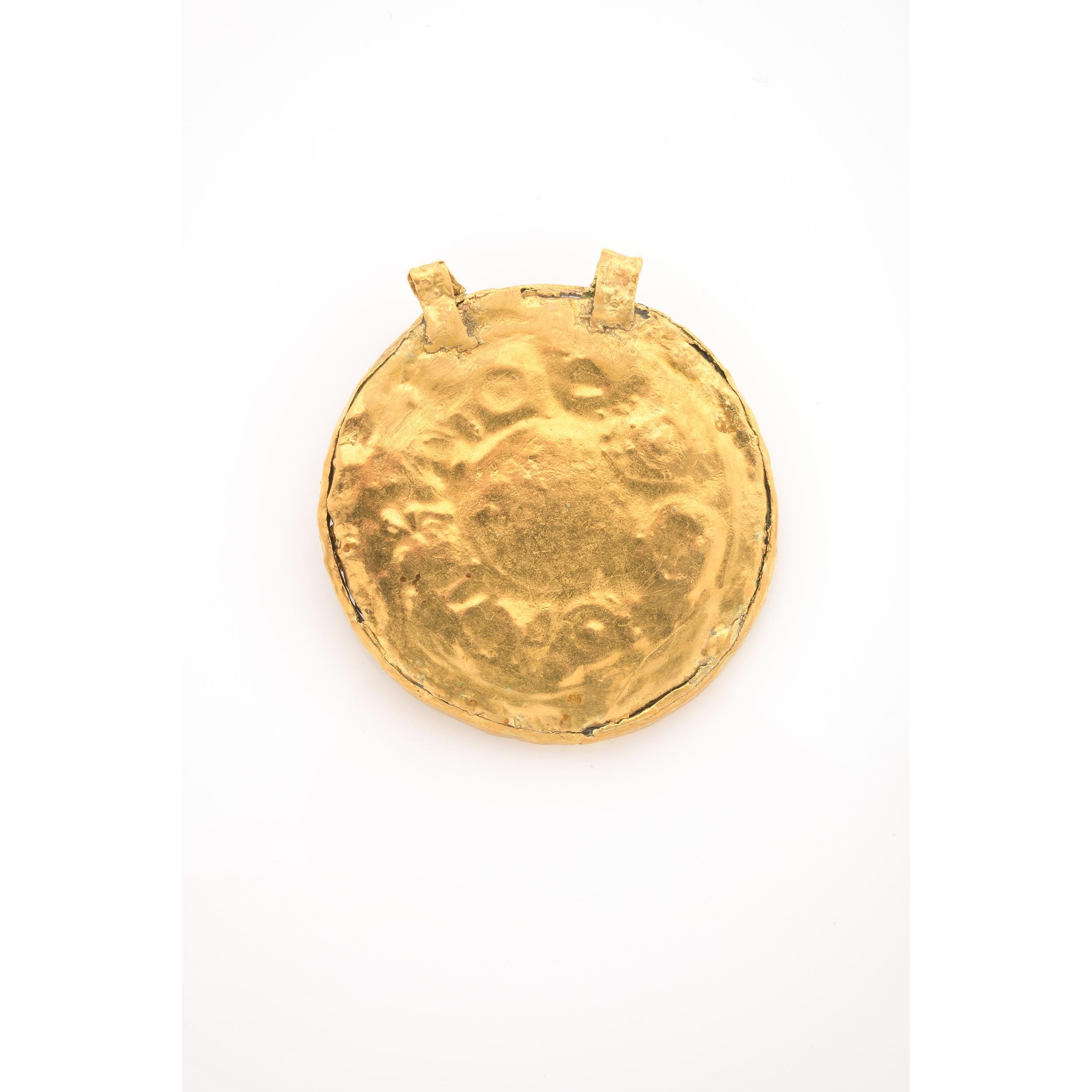 MEDAILLON PENDENTIF:  | H&ocirc;tel Des Ventes de Monte-Carlo