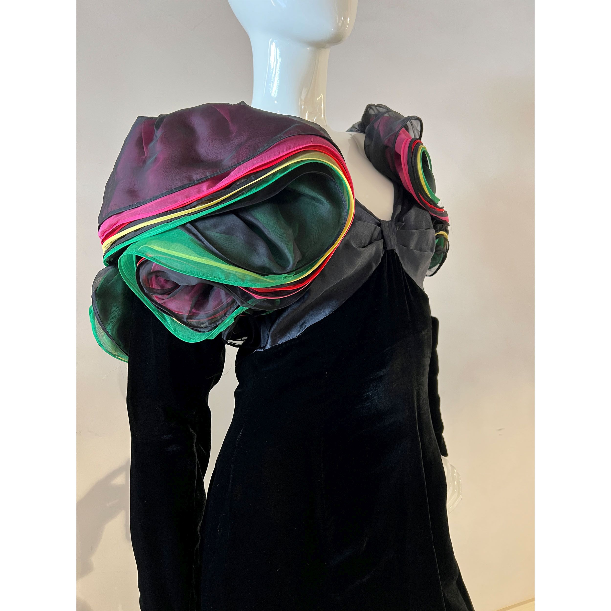NINA RICCI:  | H&ocirc;tel Des Ventes de Monte-Carlo