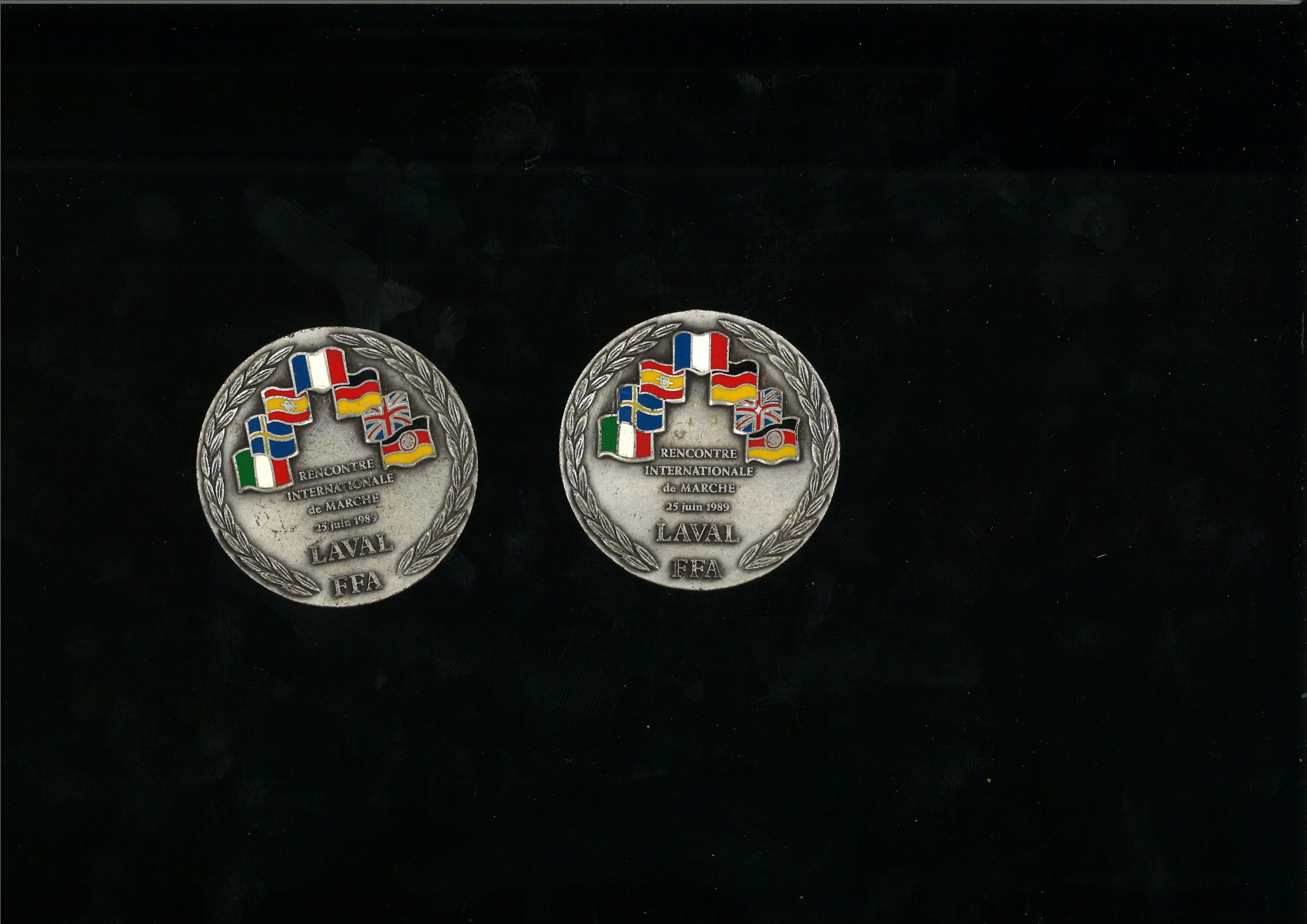LOT DE 2 CROIX DE CHEVALIER DE L'ORDRE DE LA LEGION D'HONNEUR:  | H&ocirc;tel Des Ventes de Monte-Carlo