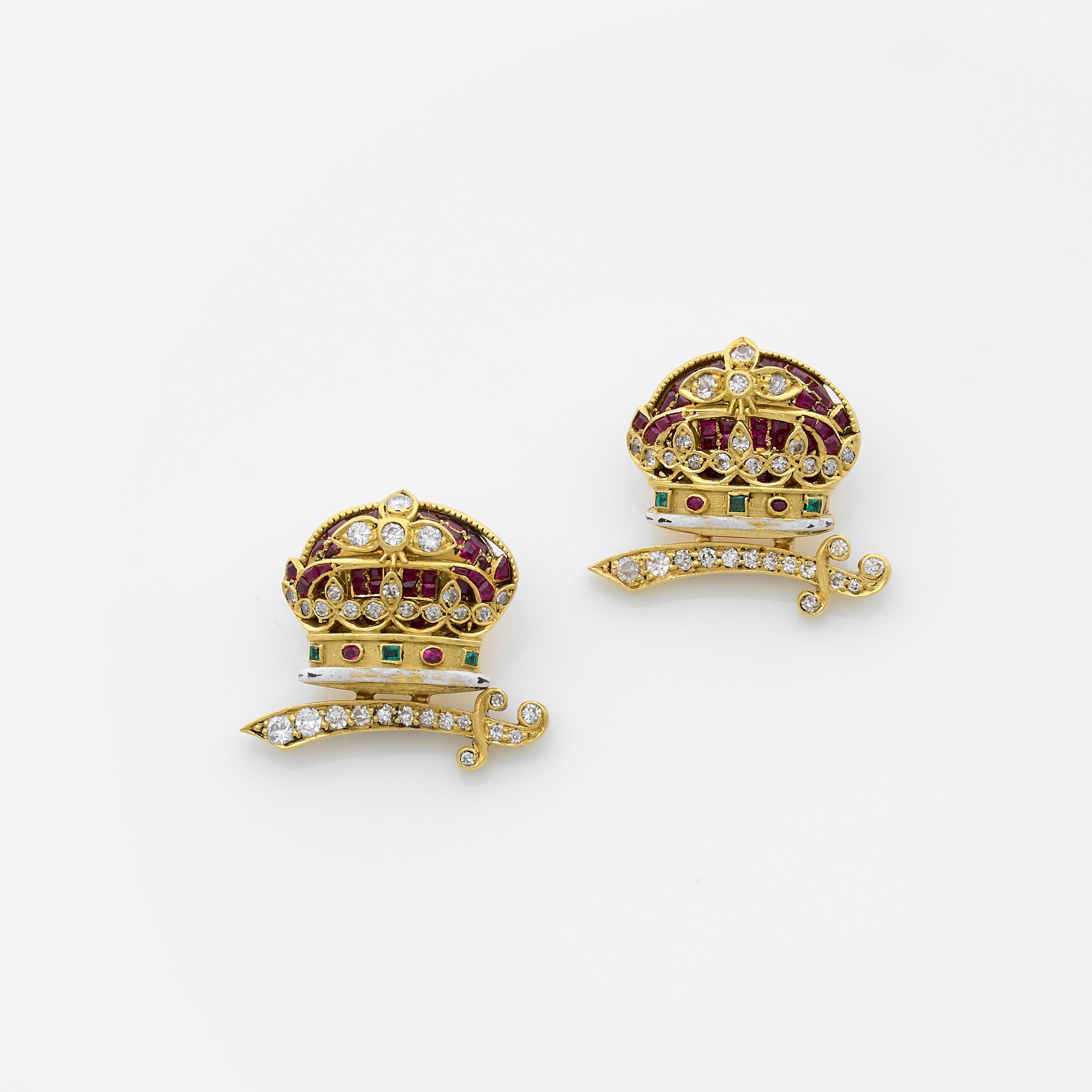 PAIRE DE BOUTONS D'HABITS DE CEREMONIE