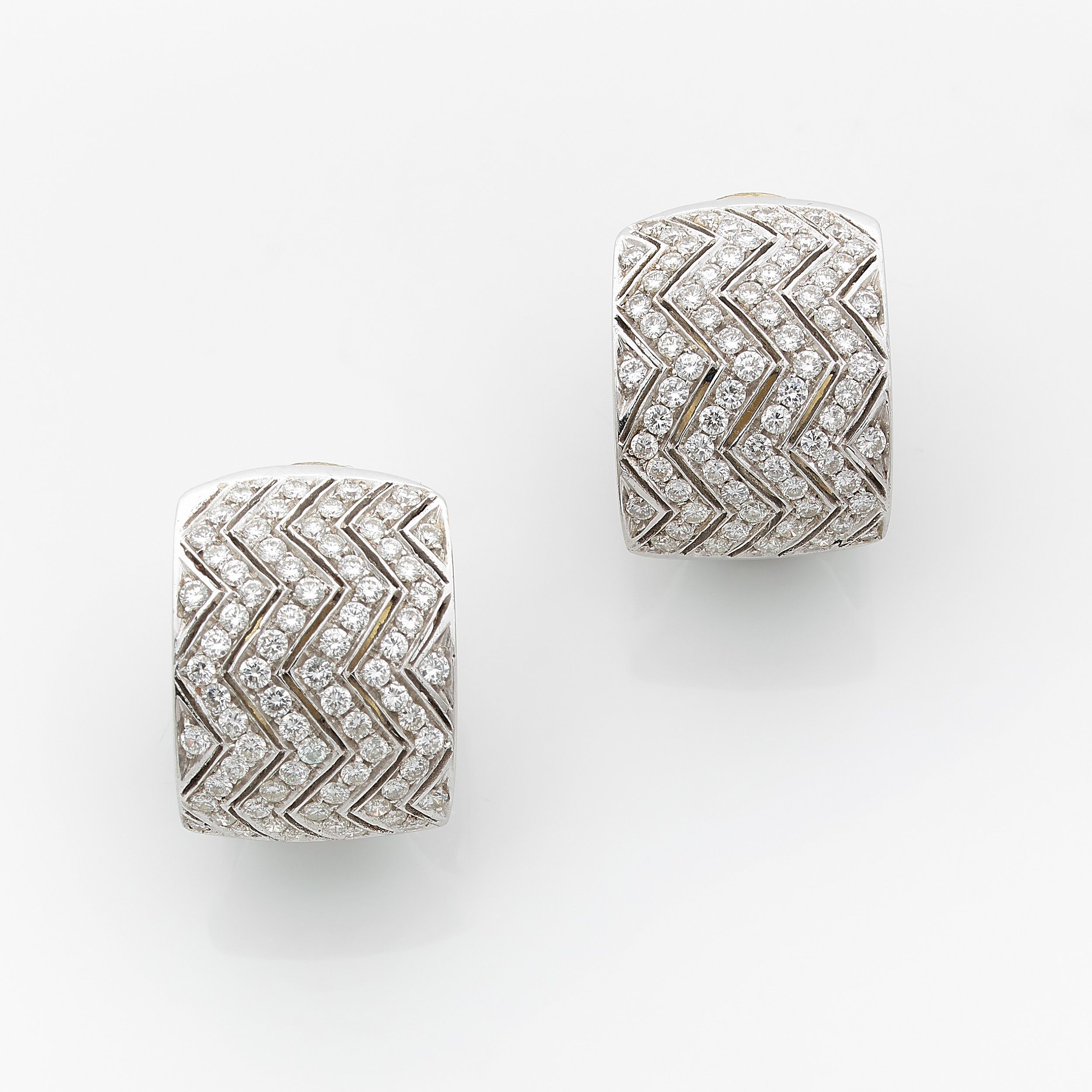 PAIRE DE CLIPS D’OREILLES