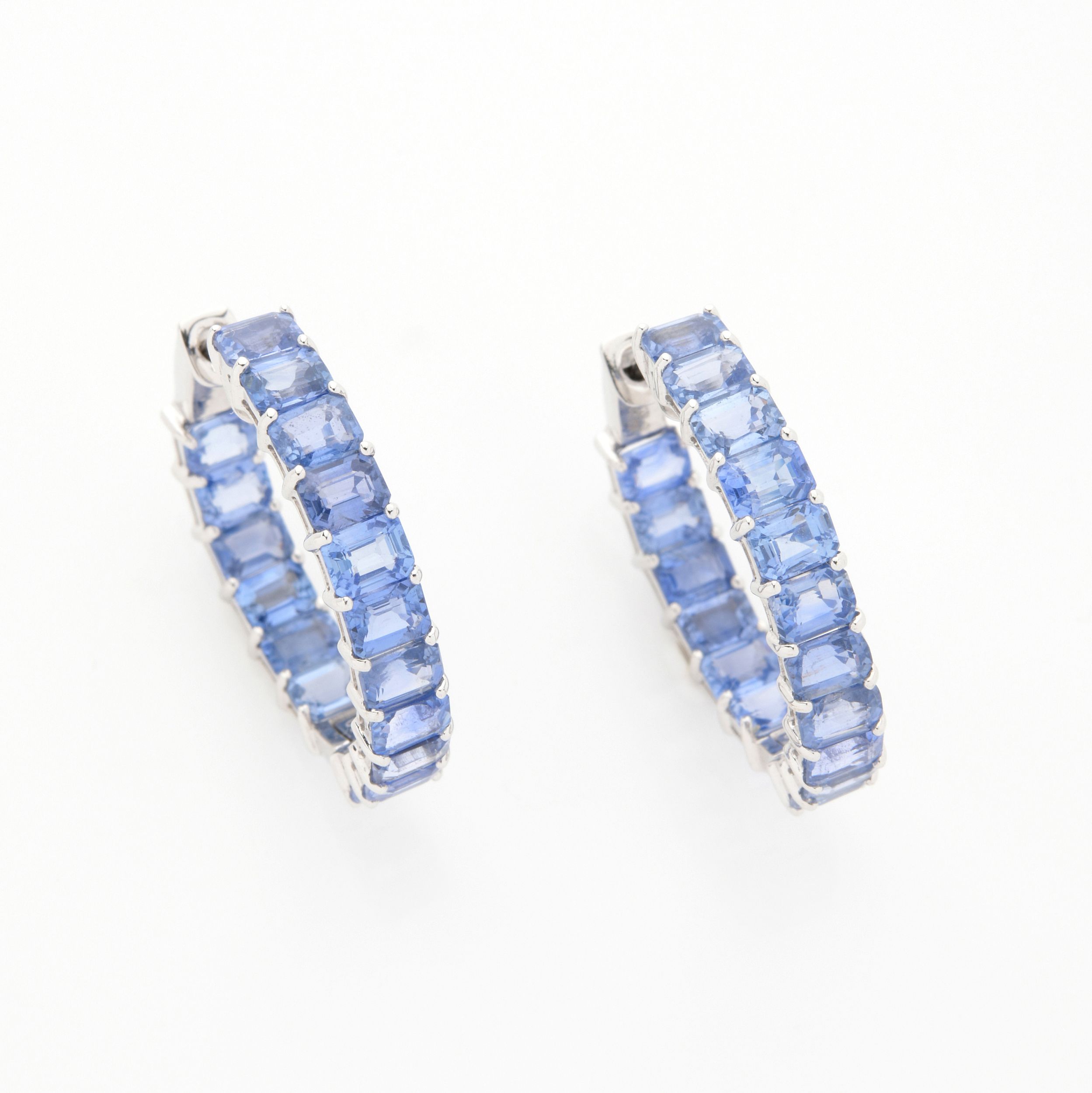 SUITE DE DEUX BRACELETS JONCS:  | H&ocirc;tel Des Ventes de Monte-Carlo