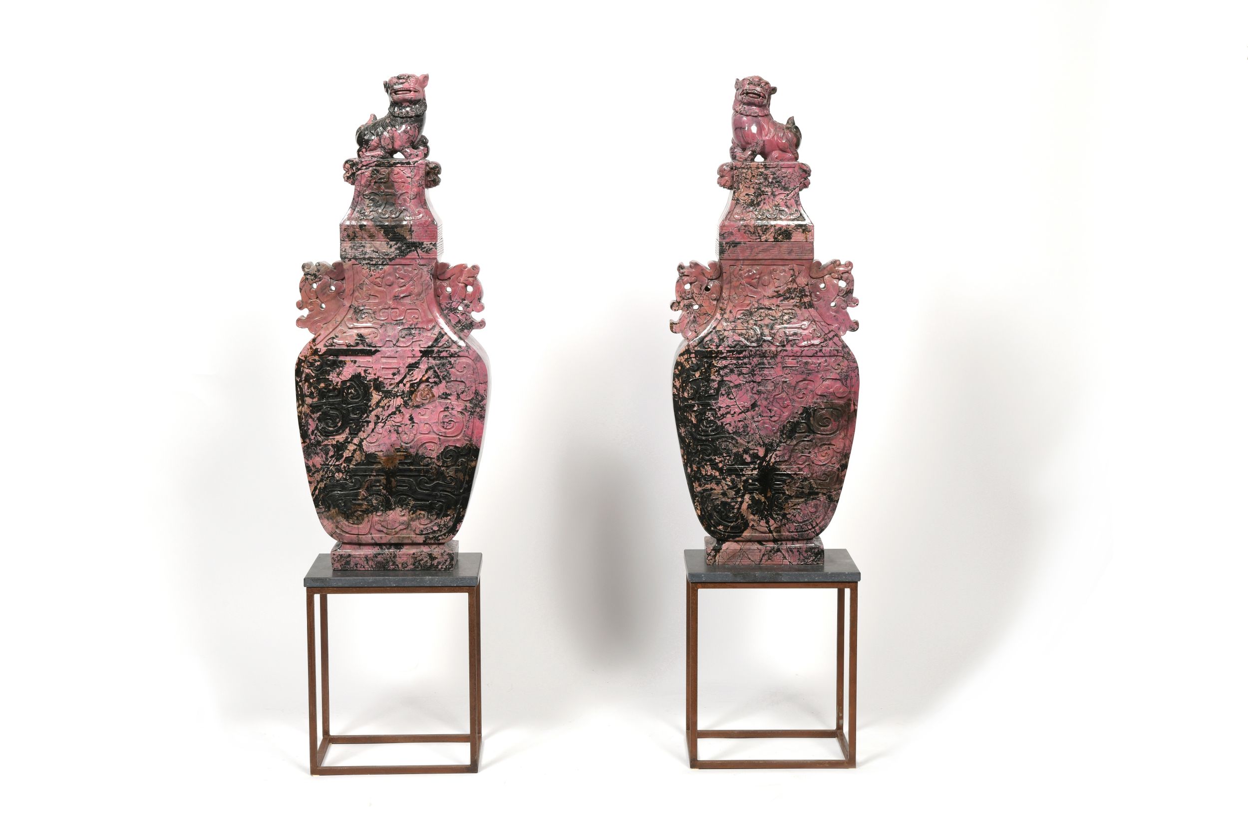 PETIT VASE PANSU ZOOMORPHE :  | H&ocirc;tel Des Ventes de Monte-Carlo