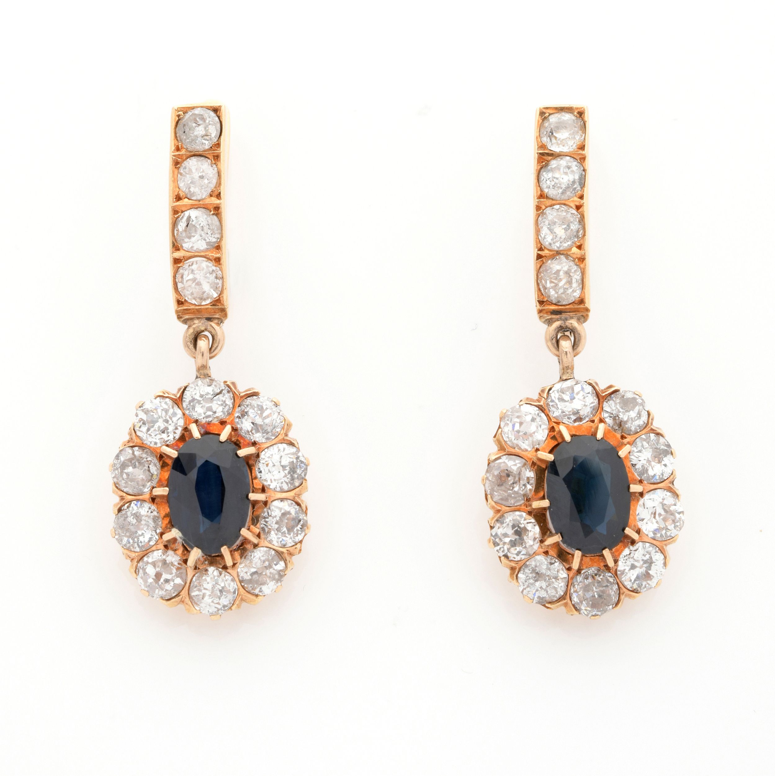 PAIRE DE PENDANTS D'OREILLES