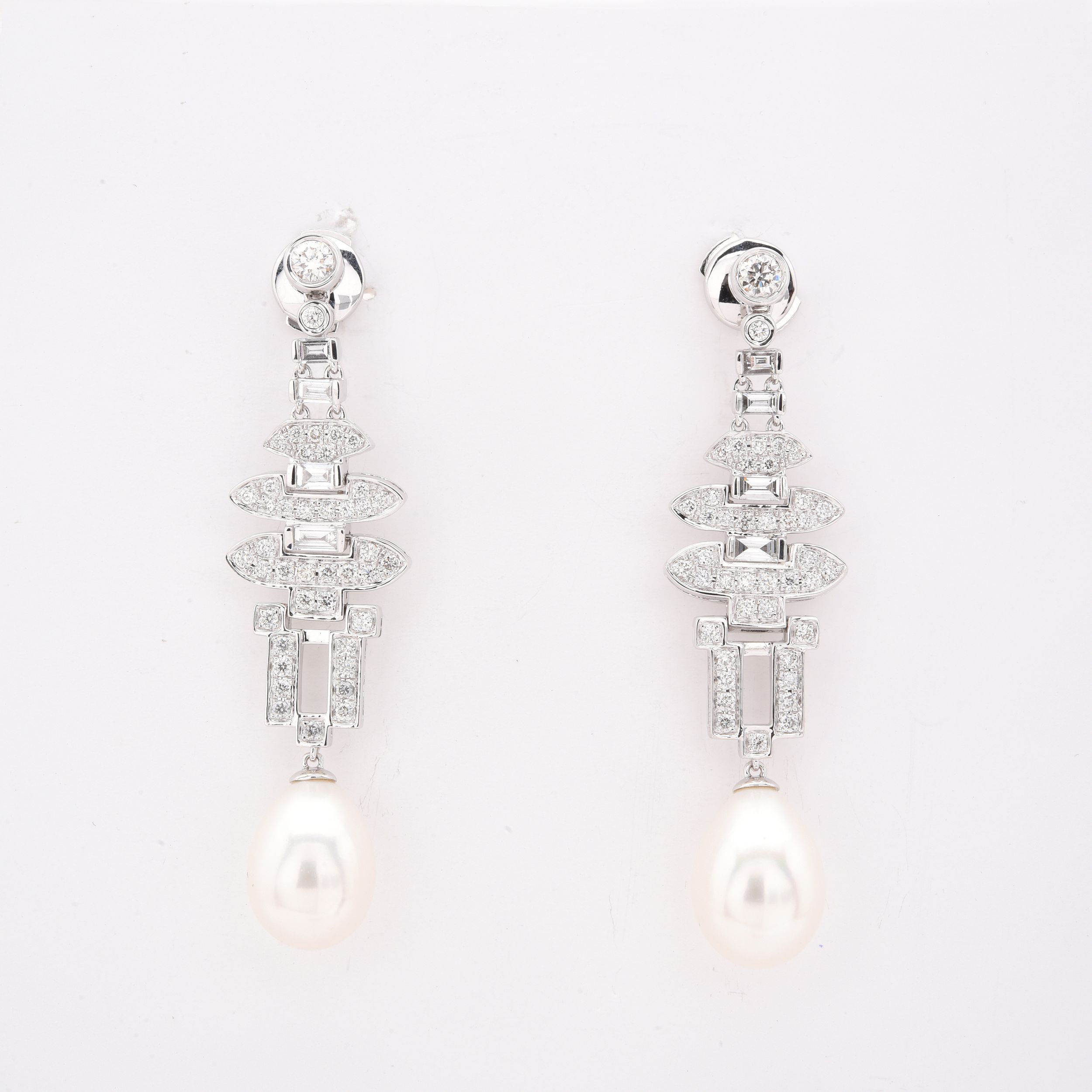 BAGUE BOMBEE:  | H&ocirc;tel Des Ventes de Monte-Carlo