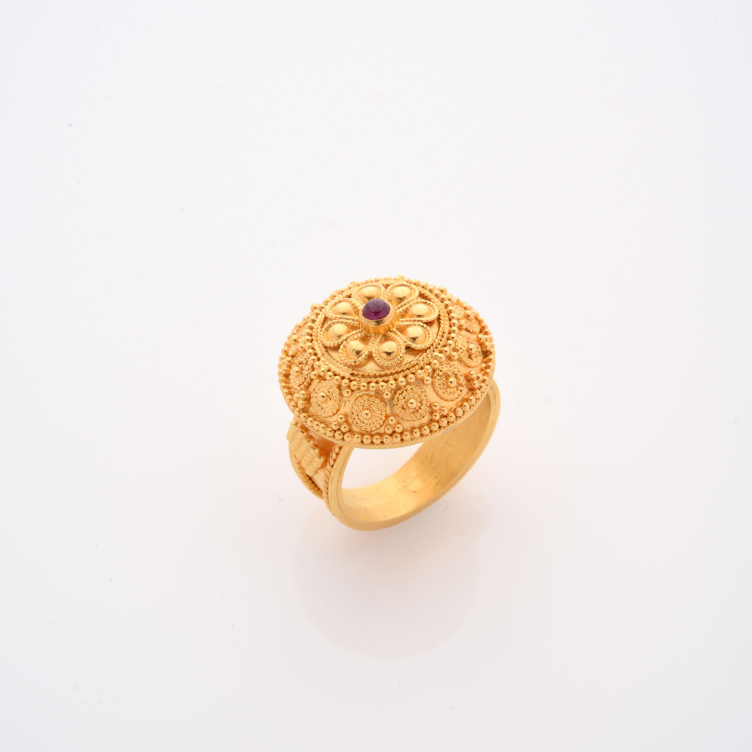 BAGUE COURONNE:  | H&ocirc;tel Des Ventes de Monte-Carlo
