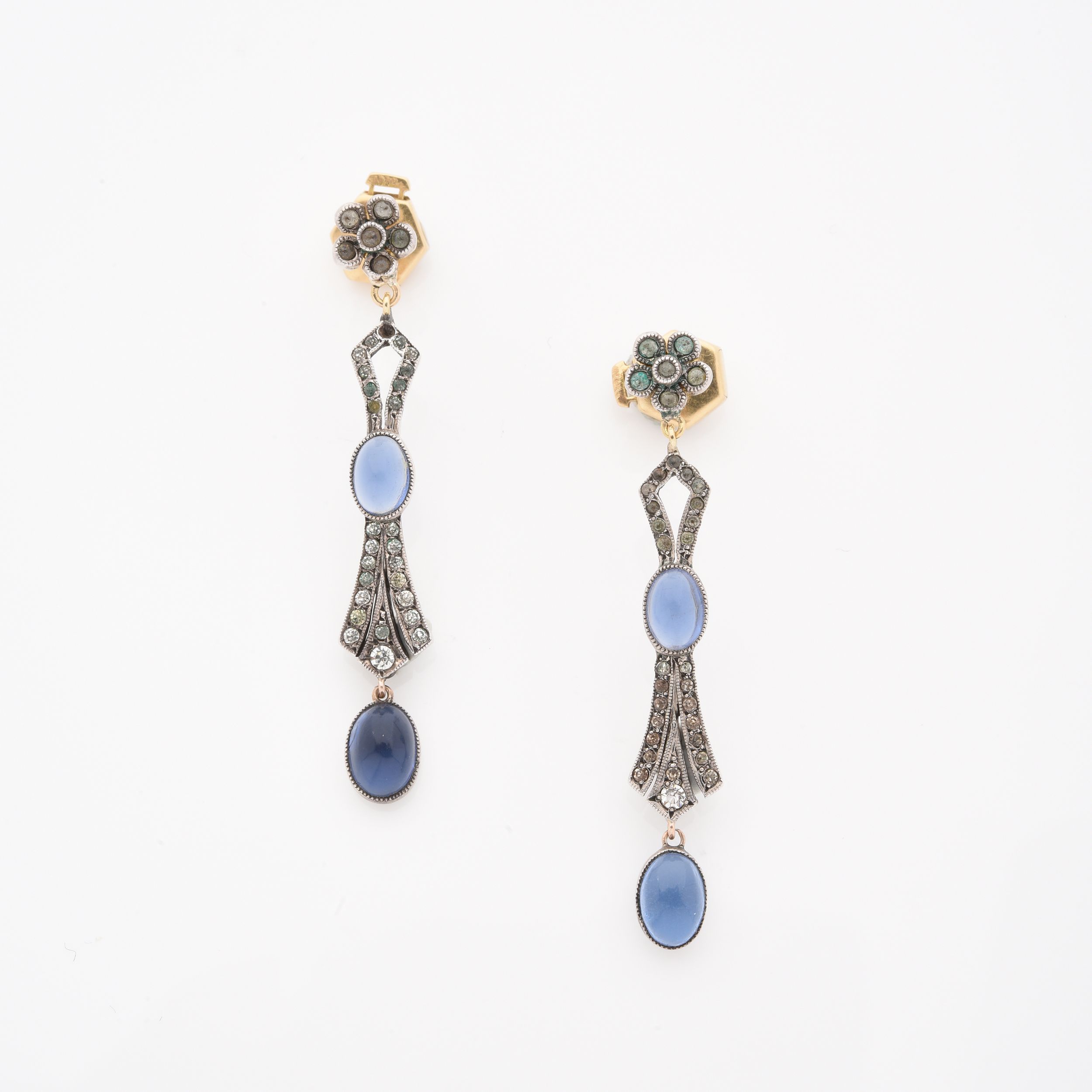 BROCHE CORBEILLE:  | H&ocirc;tel Des Ventes de Monte-Carlo