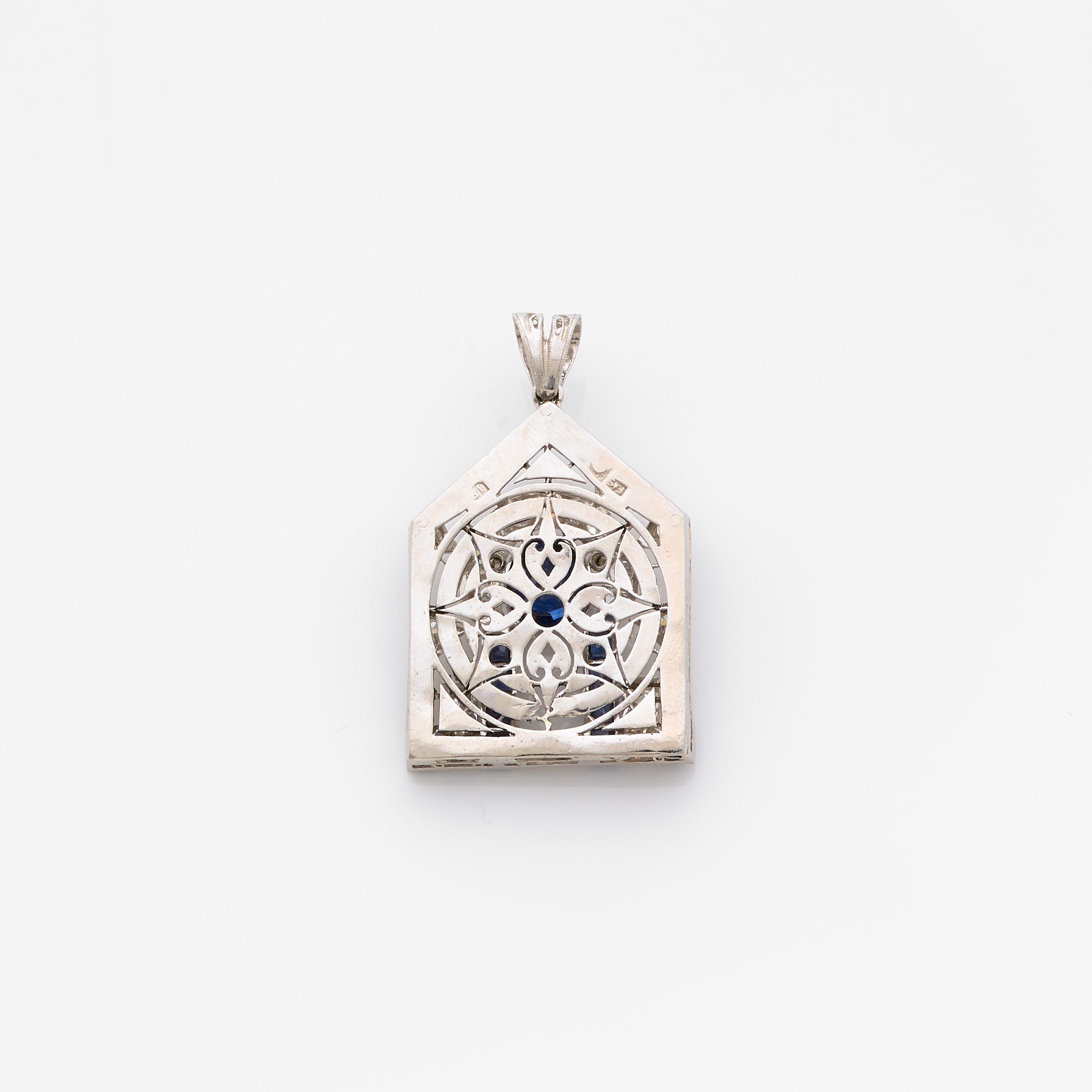 PENDENTIF :  | H&ocirc;tel Des Ventes de Monte-Carlo