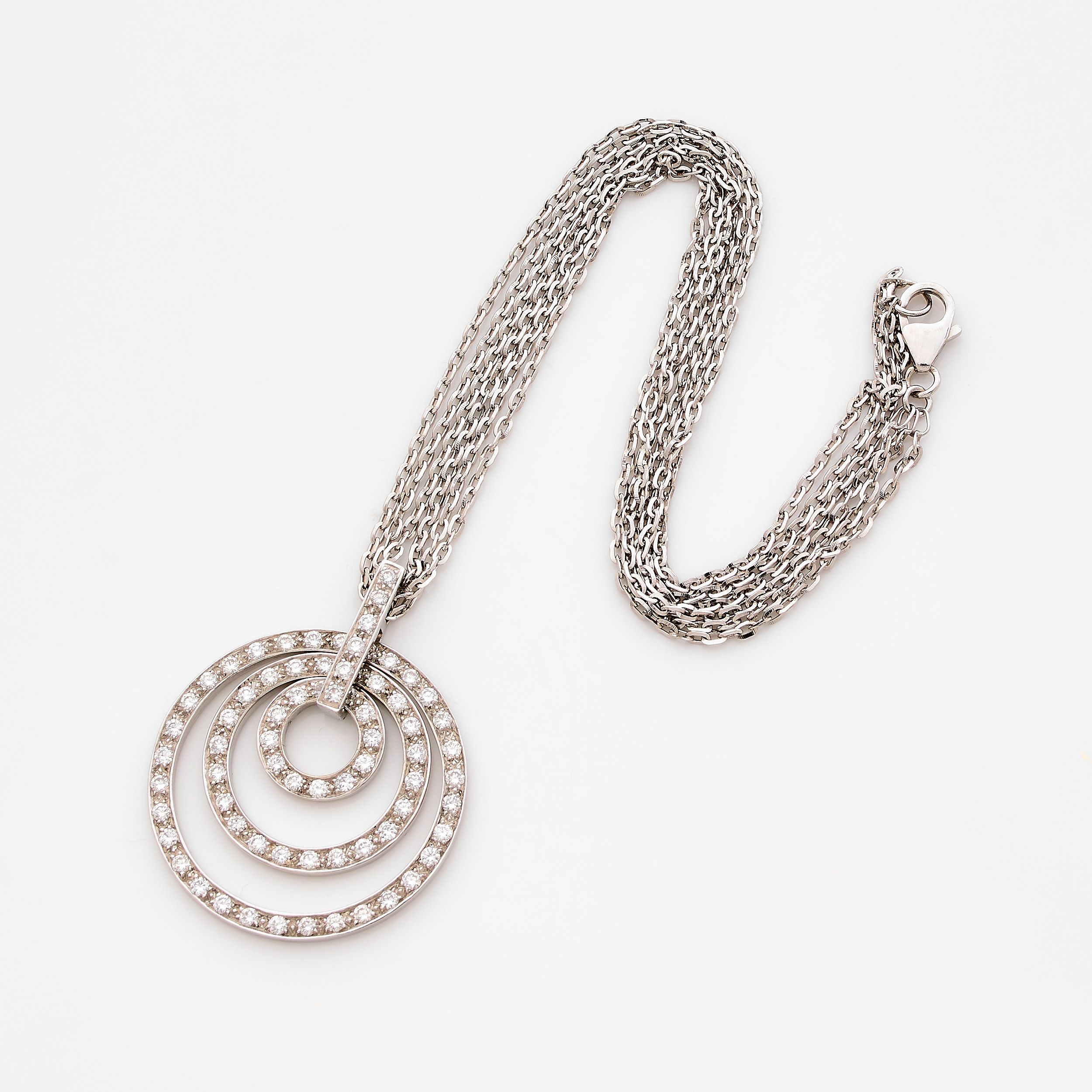 JOLIE BAGUE FLEUR :  | H&ocirc;tel Des Ventes de Monte-Carlo