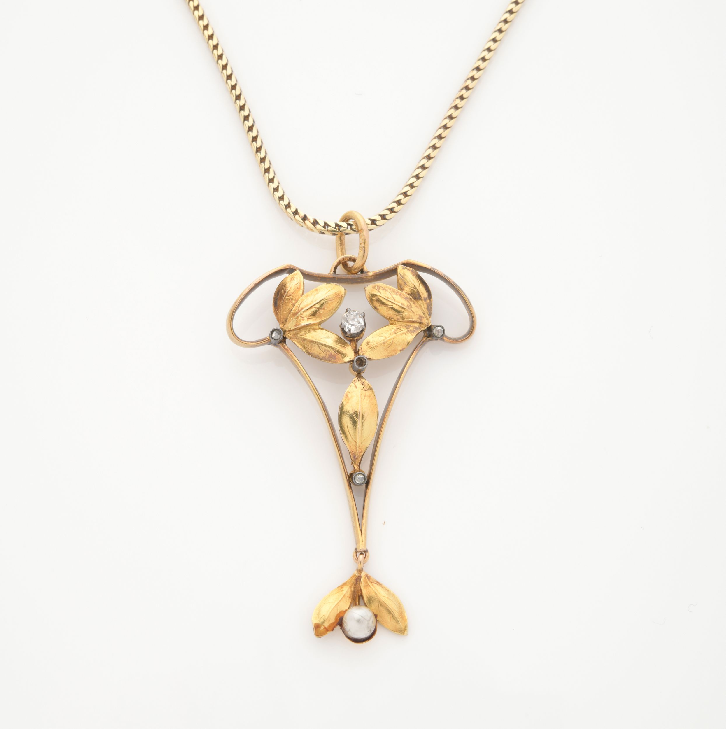 PENDENTIF ART NOUVEAU