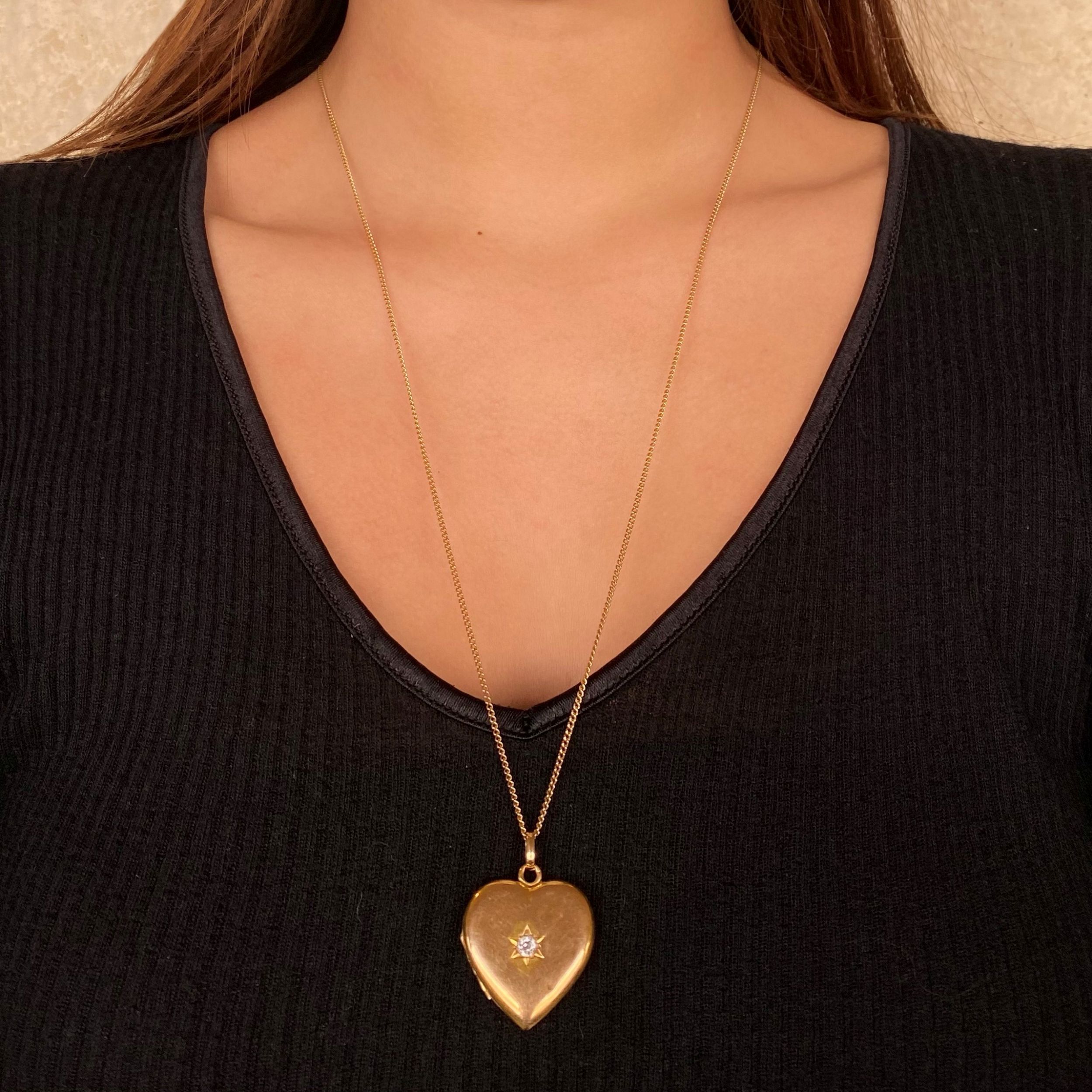 PENDENTIF COEUR PORTE-PHOTO:  | H&ocirc;tel Des Ventes de Monte-Carlo