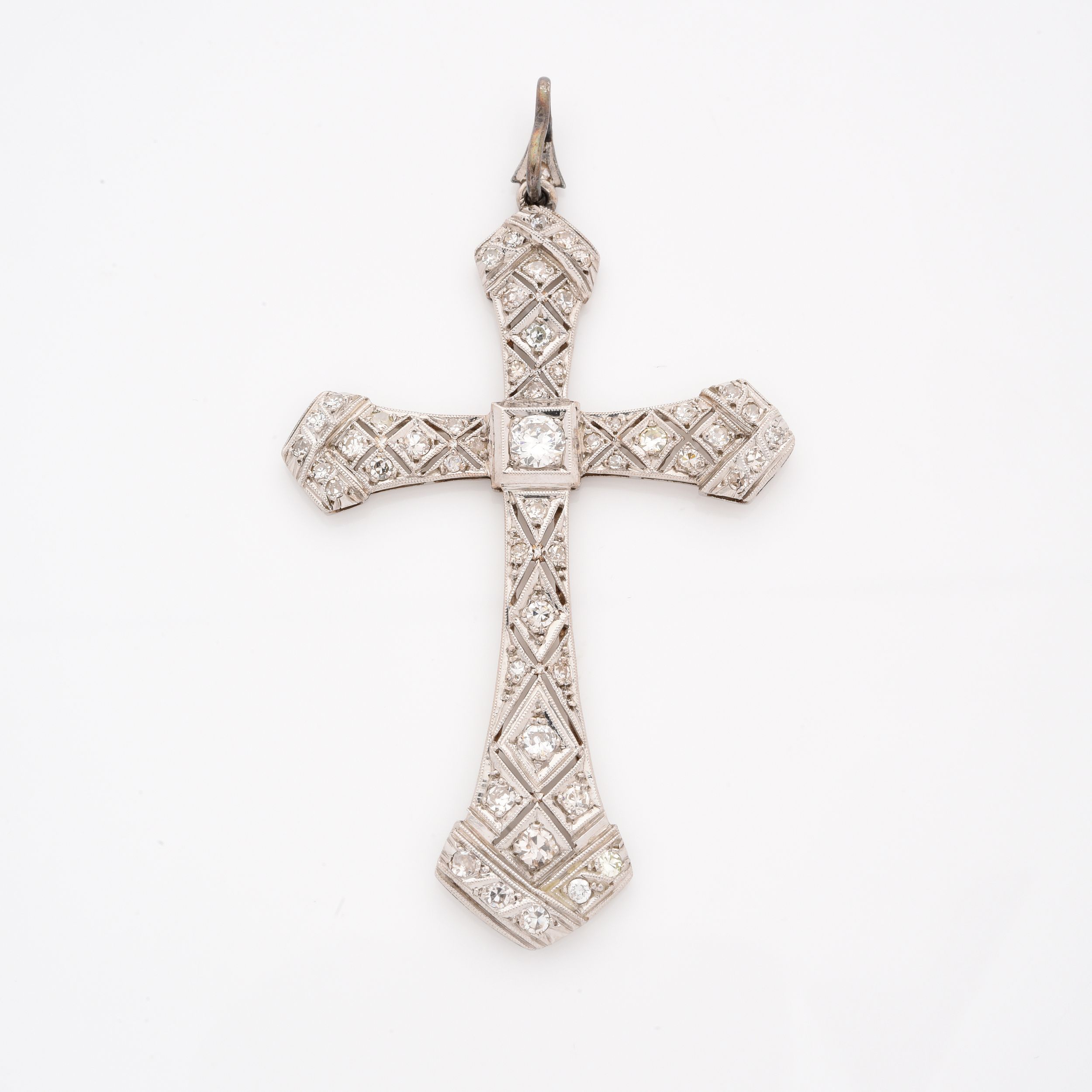 BAGUE COURONNE:  | H&ocirc;tel Des Ventes de Monte-Carlo