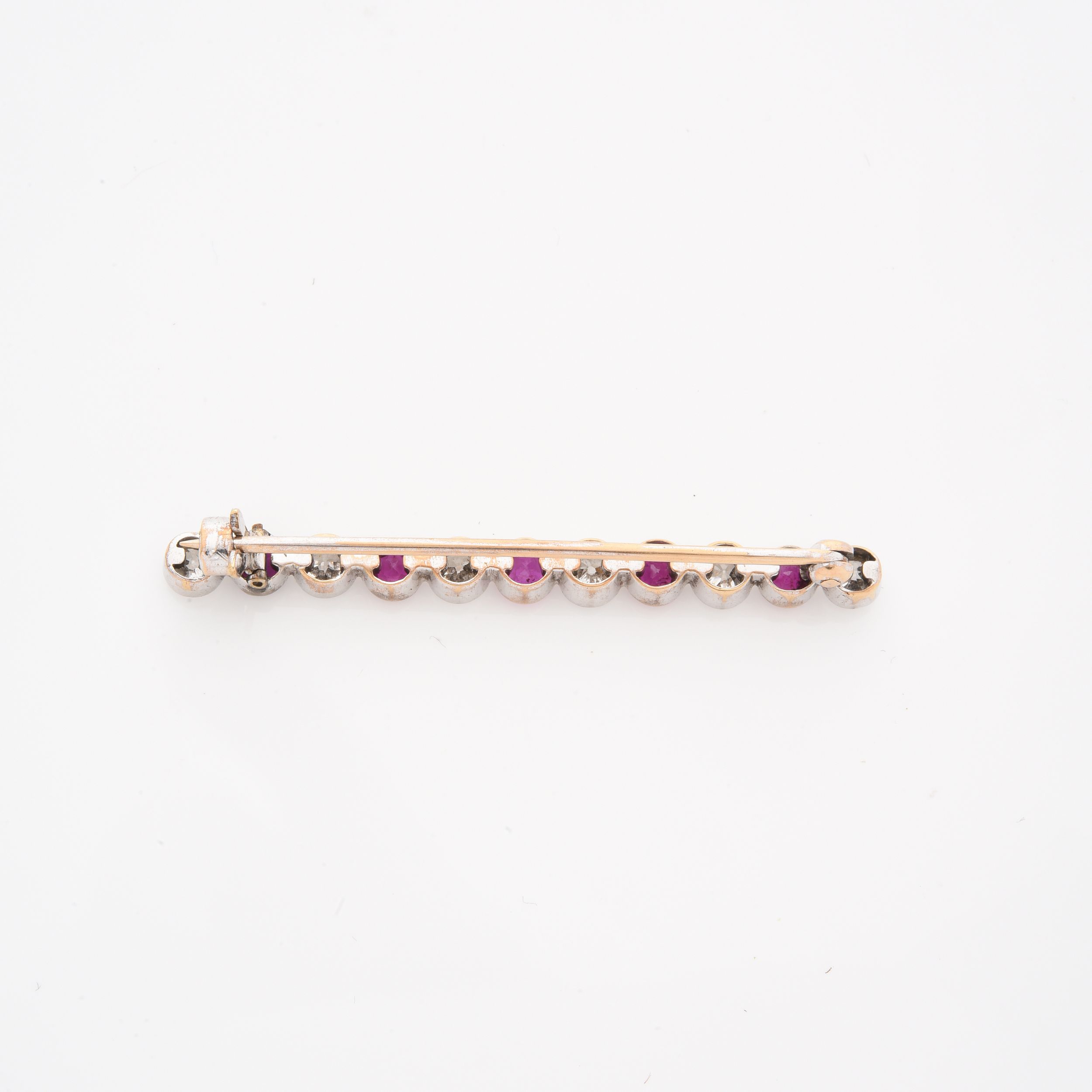 PETITE BROCHE BARRETTE:  | H&ocirc;tel Des Ventes de Monte-Carlo