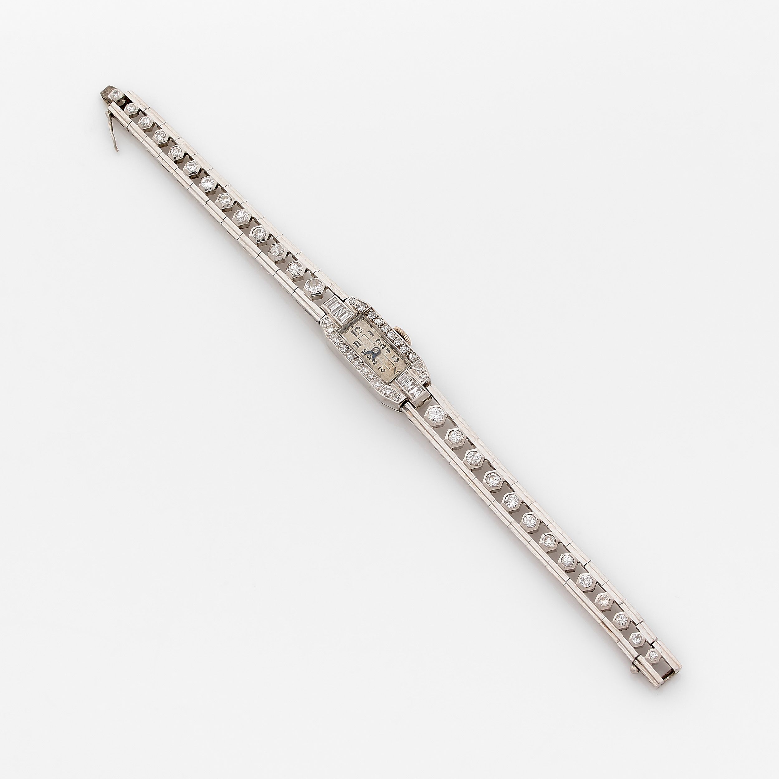 PETITE MONTRE DE DAME ART DECO 