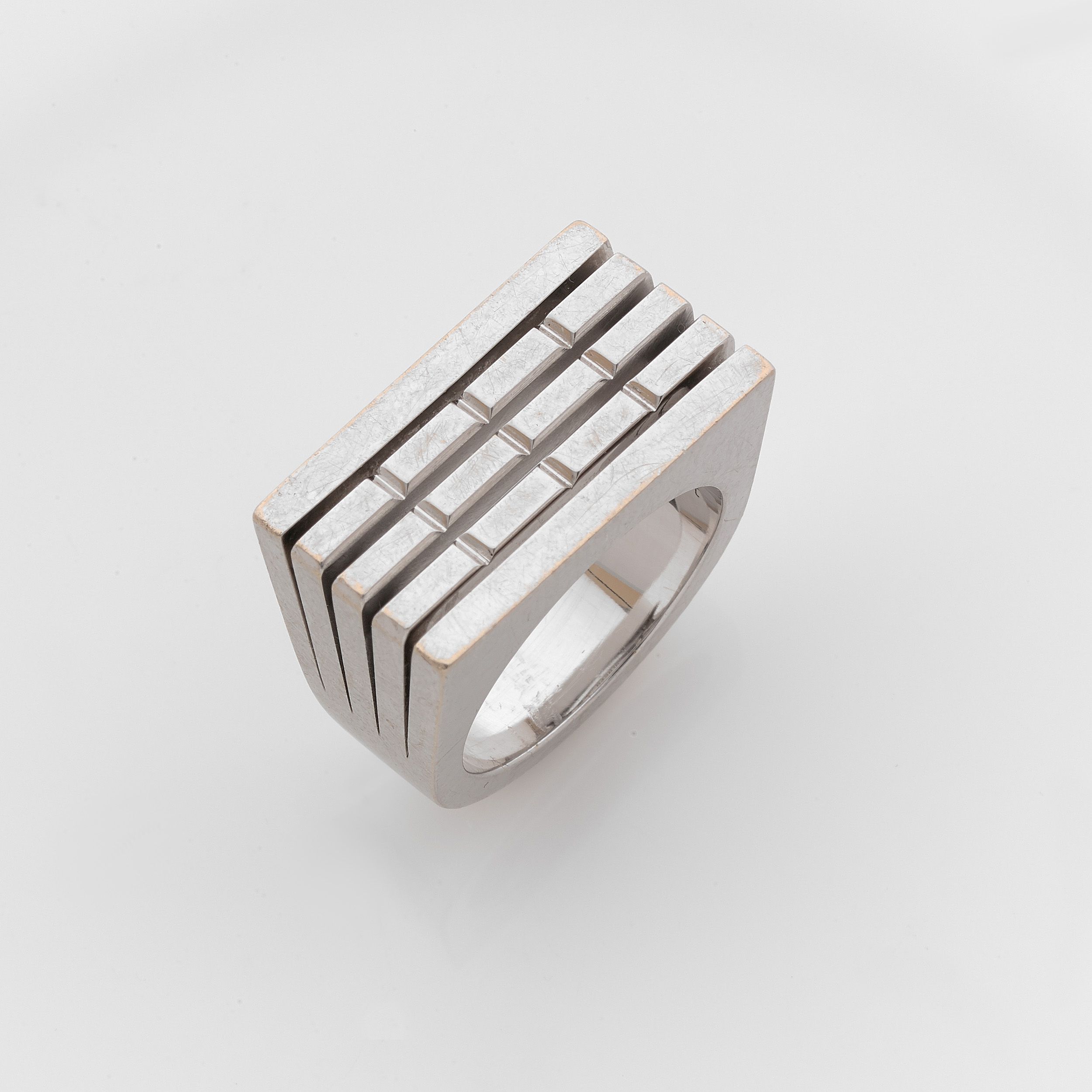 BAGUE:  | H&ocirc;tel Des Ventes de Monte-Carlo