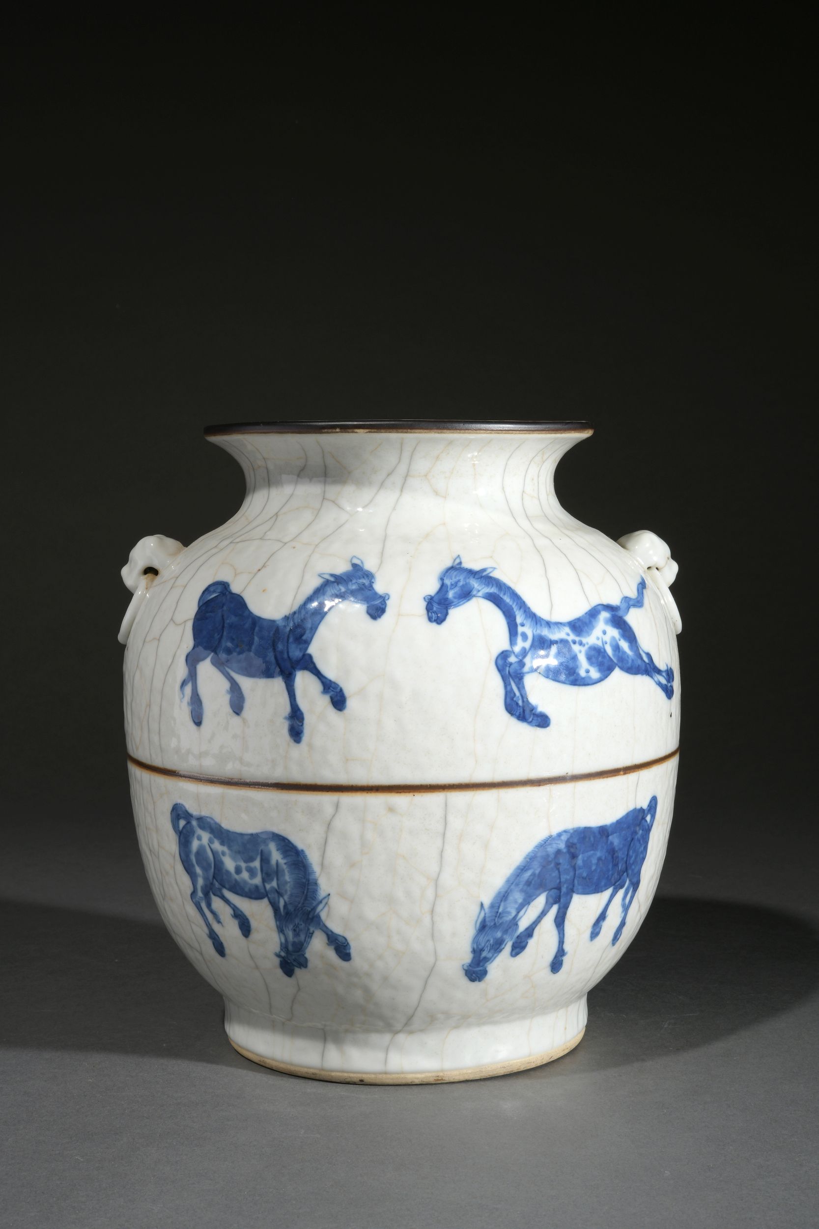 PETIT VASE PANSU ZOOMORPHE :  | H&ocirc;tel Des Ventes de Monte-Carlo