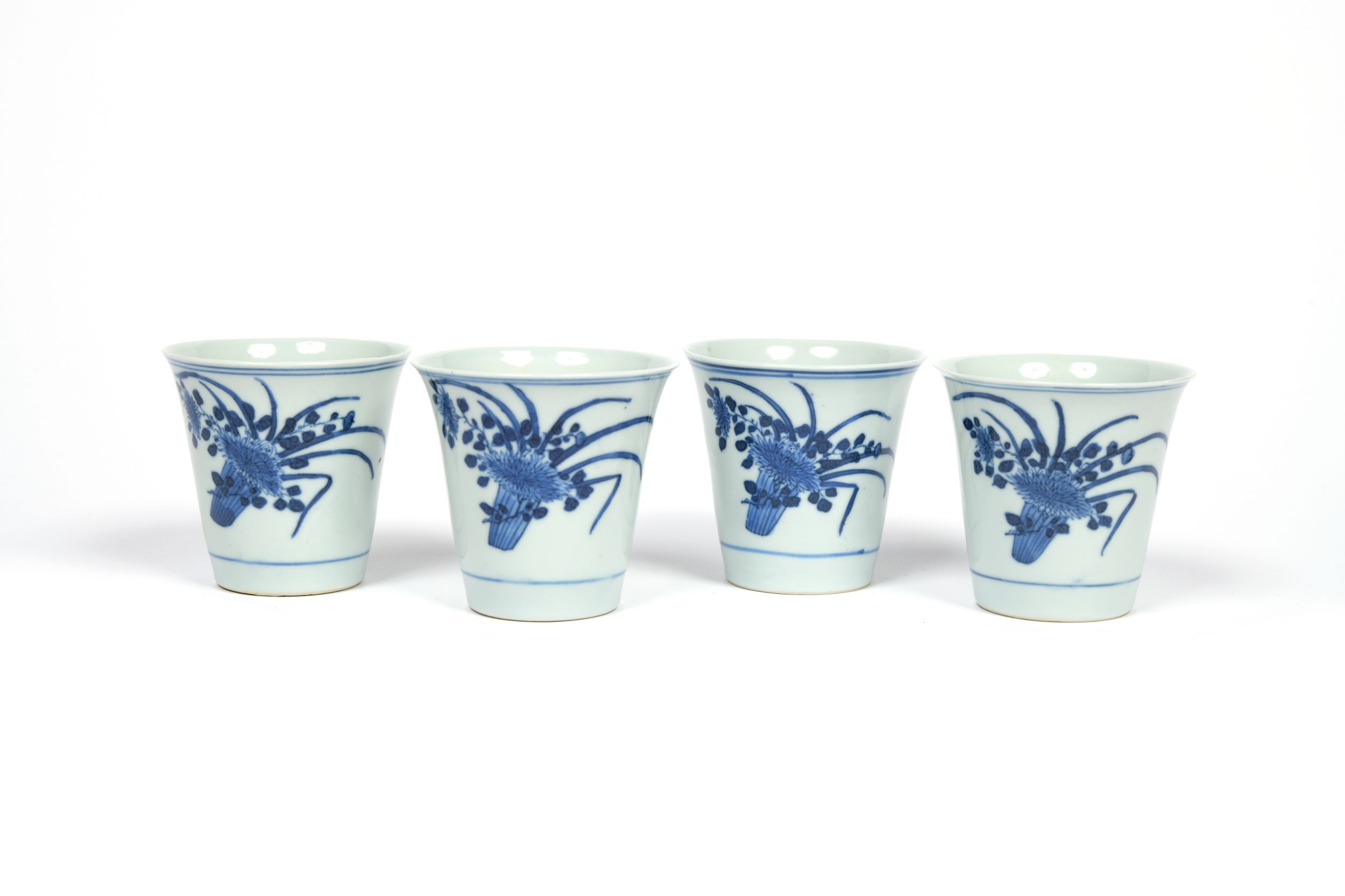 PETIT VASE PANSU ZOOMORPHE :  | H&ocirc;tel Des Ventes de Monte-Carlo