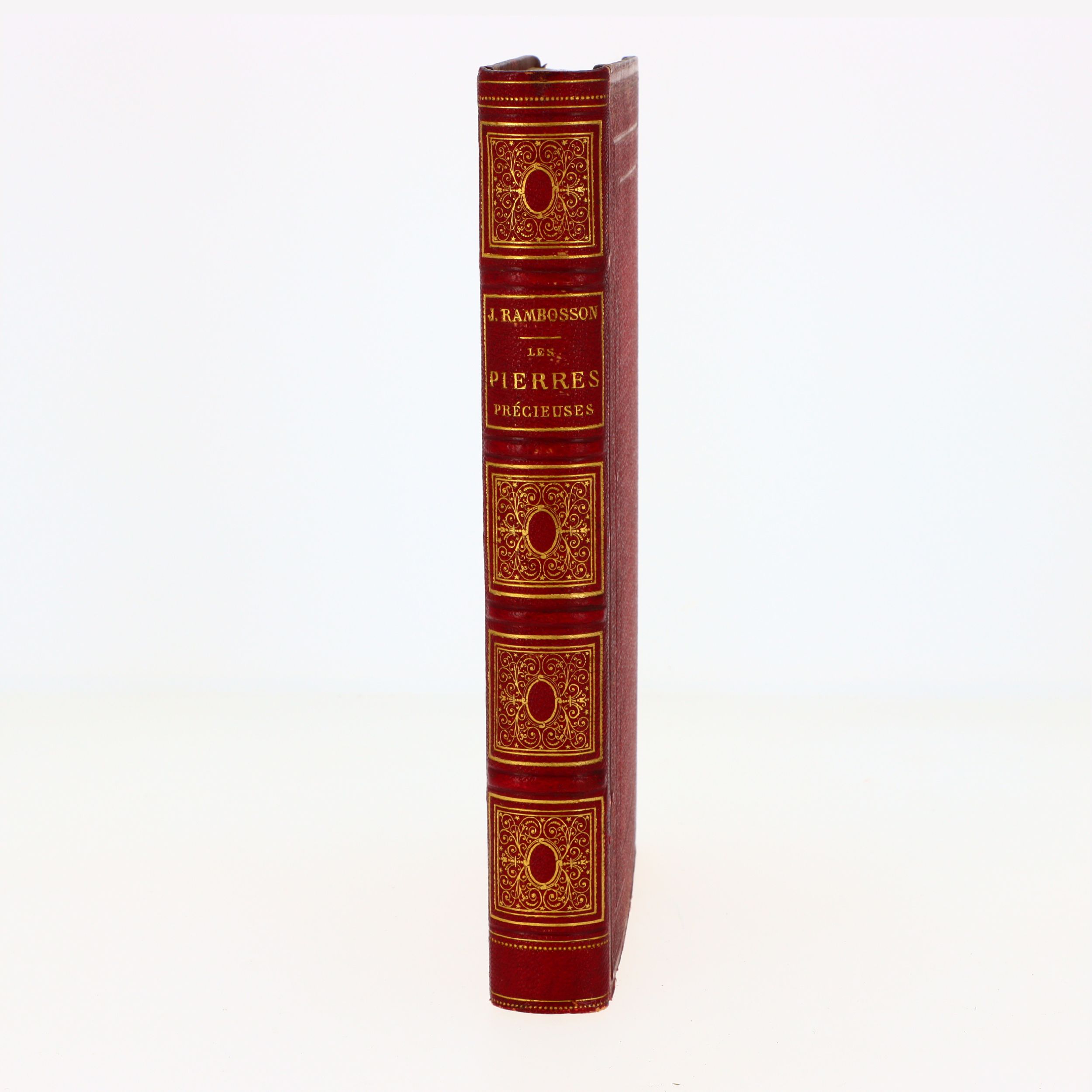 RAMBOSSON, J. Les Pierres précieuses et les principaux ornements. Illustré de 43 planches dessinées et d’une planche chromolithographique, Librairie de Firmin Didot Frères, Fils et Cie, 298 p., Paris, 1870.