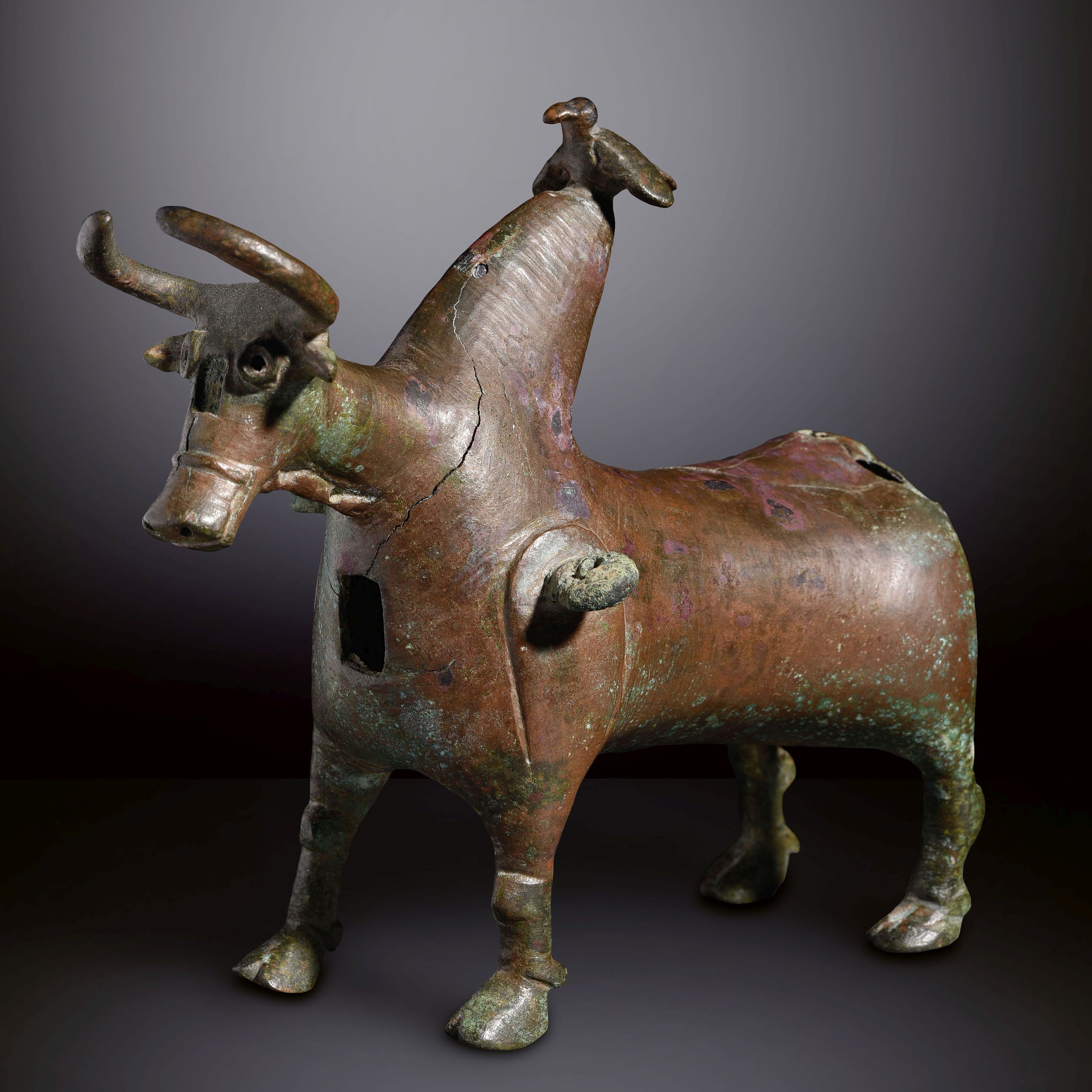 RARE STATUETTE DE ZÉBU