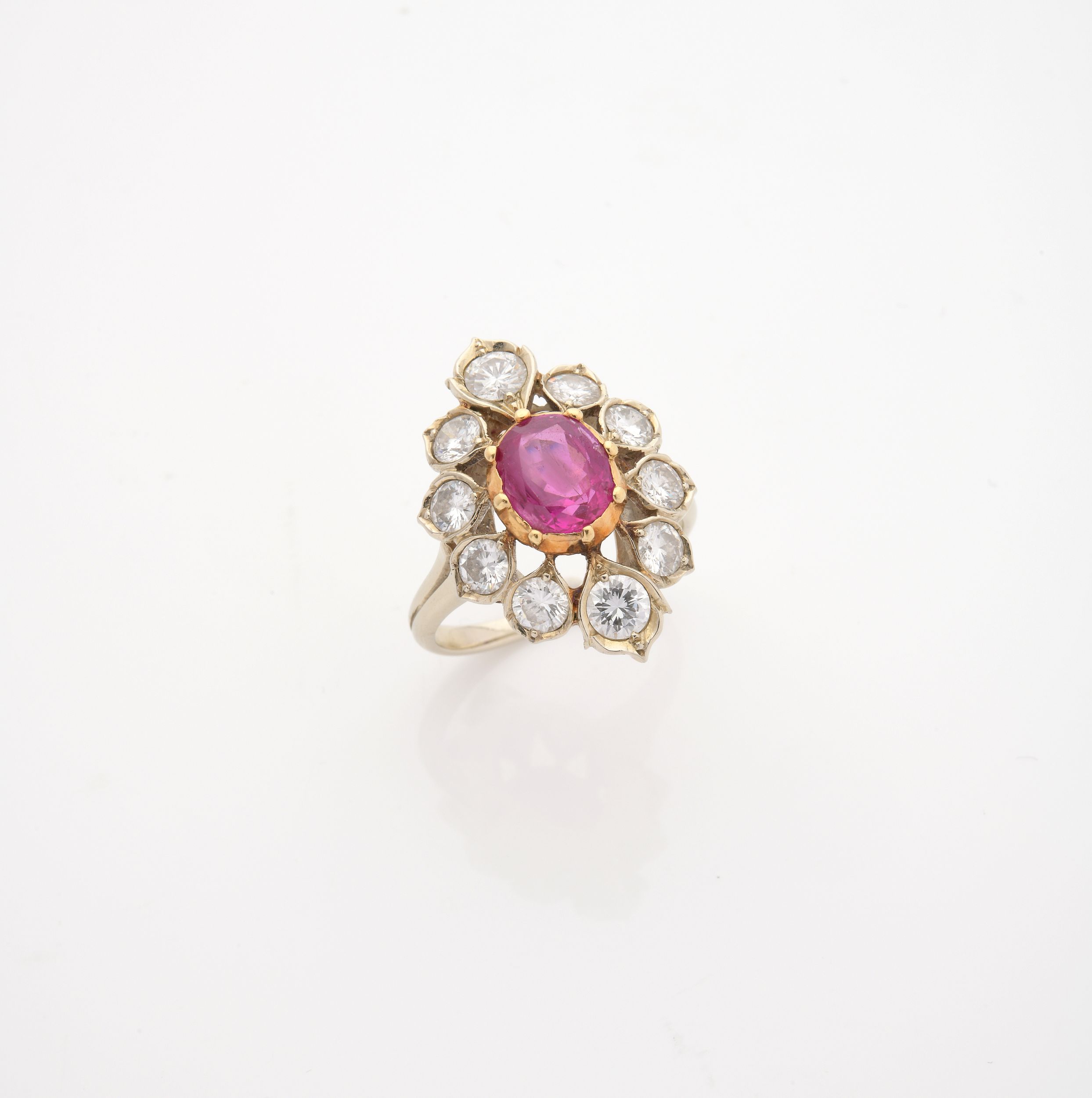 RAVISSANTE BAGUE MARQUISE
