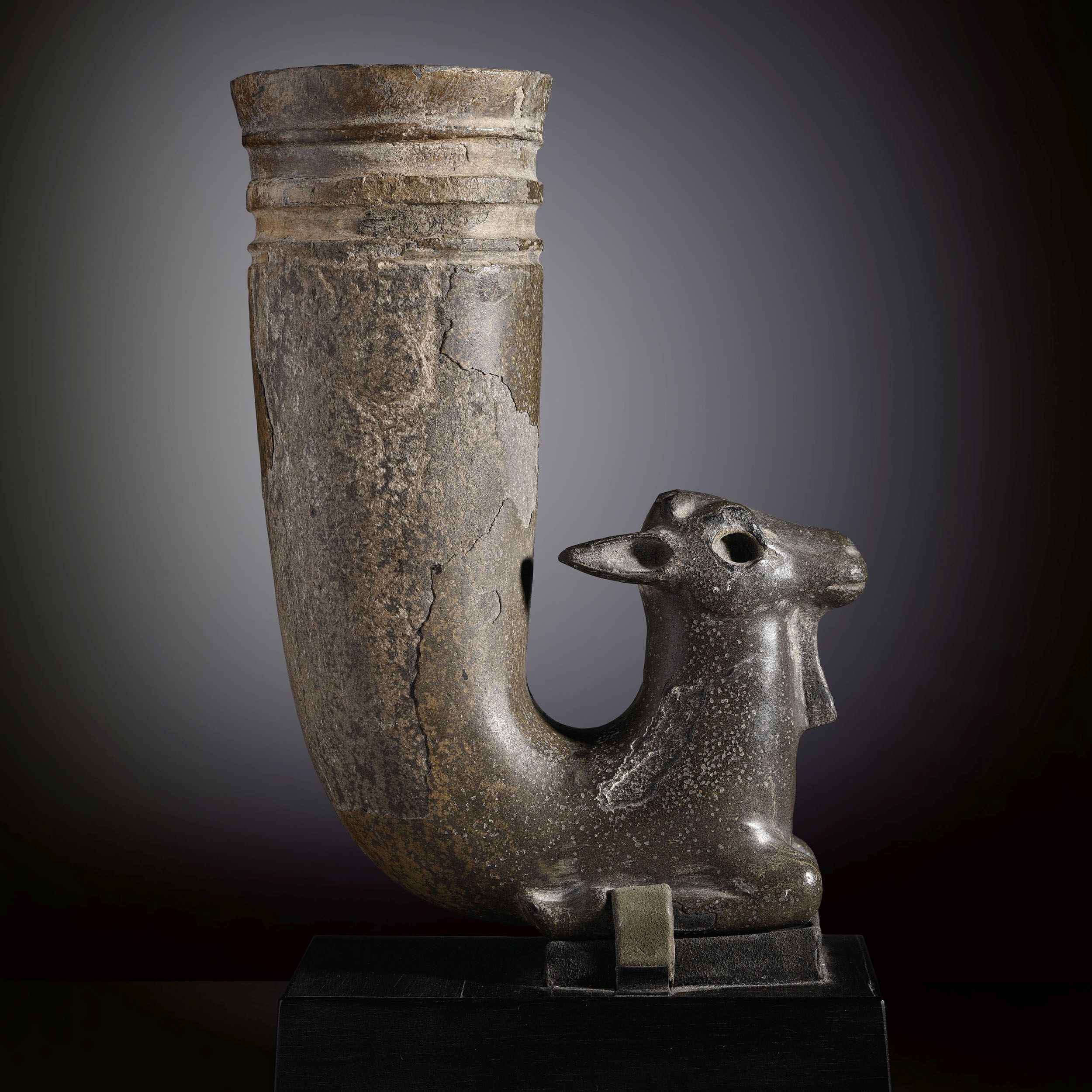 RHYTON