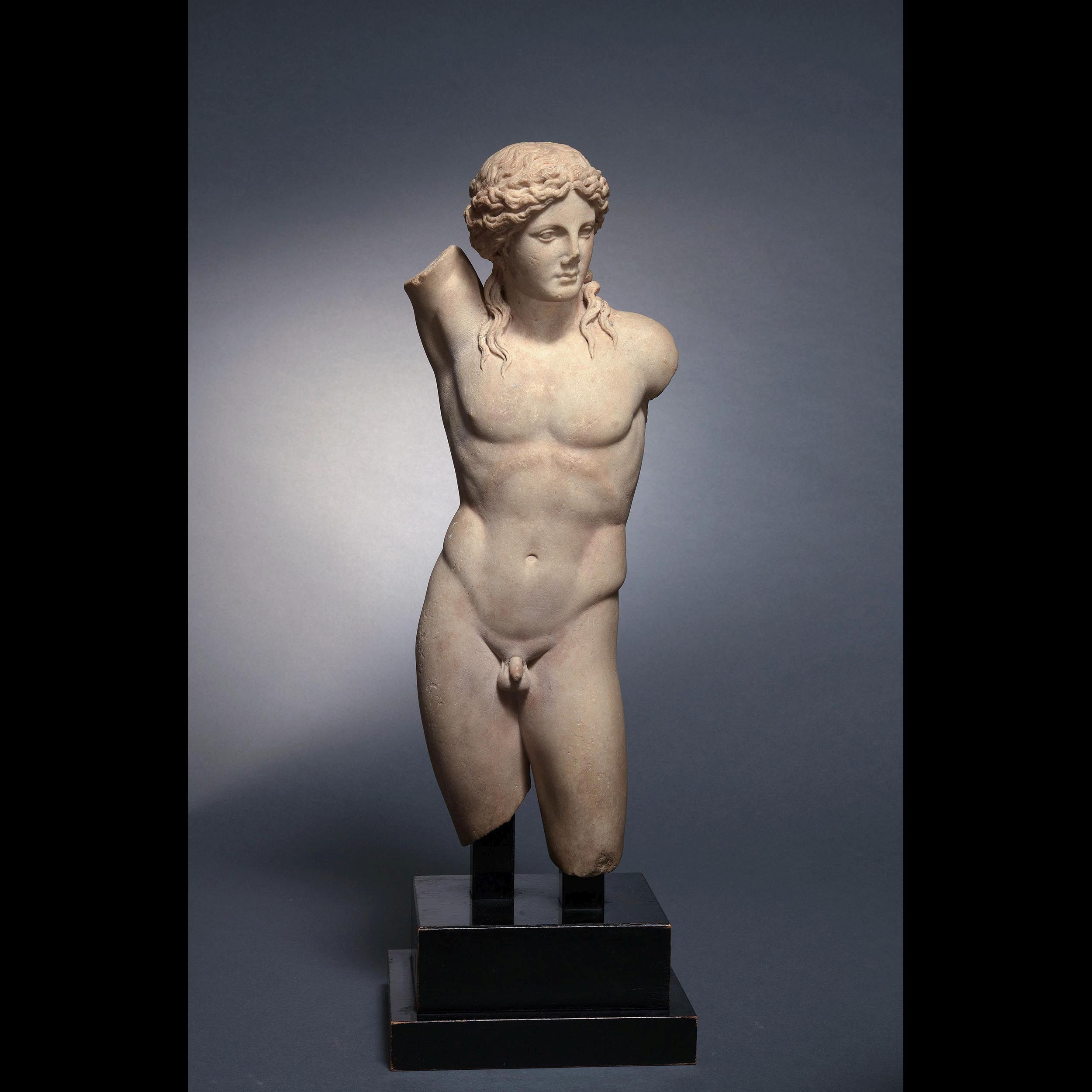 STATUE D'APOLLON LYKEIOS:  | H&ocirc;tel Des Ventes de Monte-Carlo