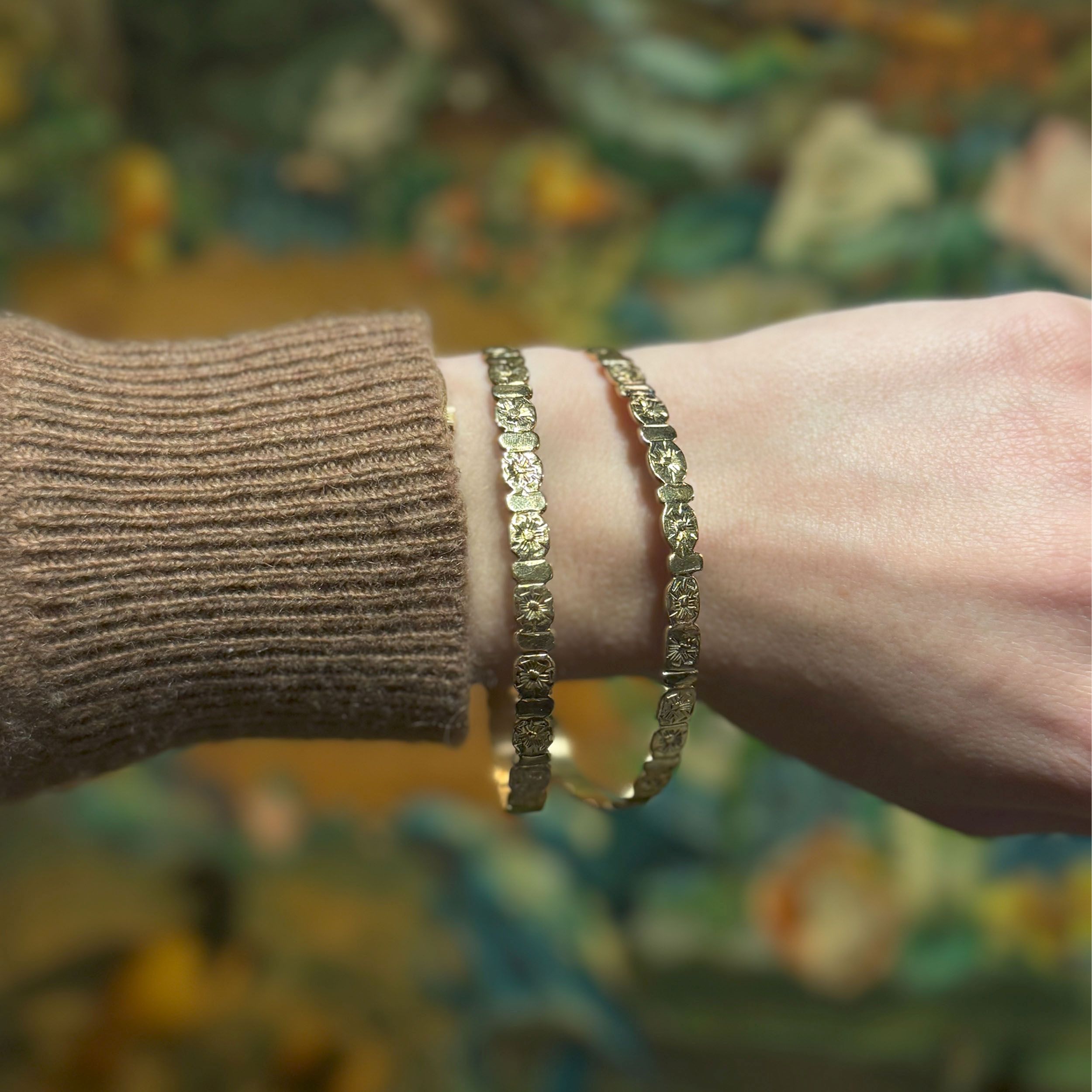 SUITE DE DEUX BRACELETS JONCS:  | H&ocirc;tel Des Ventes de Monte-Carlo