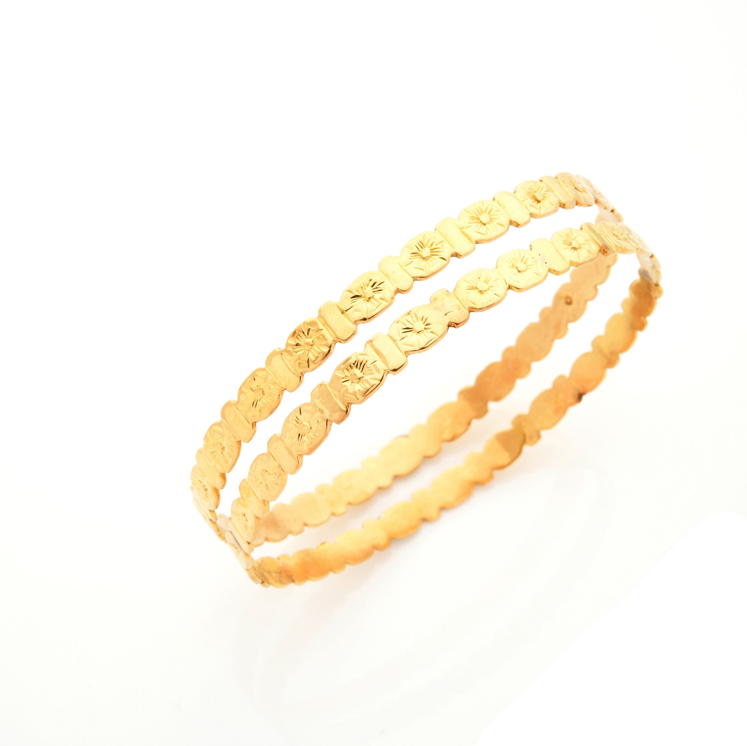SUITE DE DEUX BRACELETS JONCS:  | H&ocirc;tel Des Ventes de Monte-Carlo