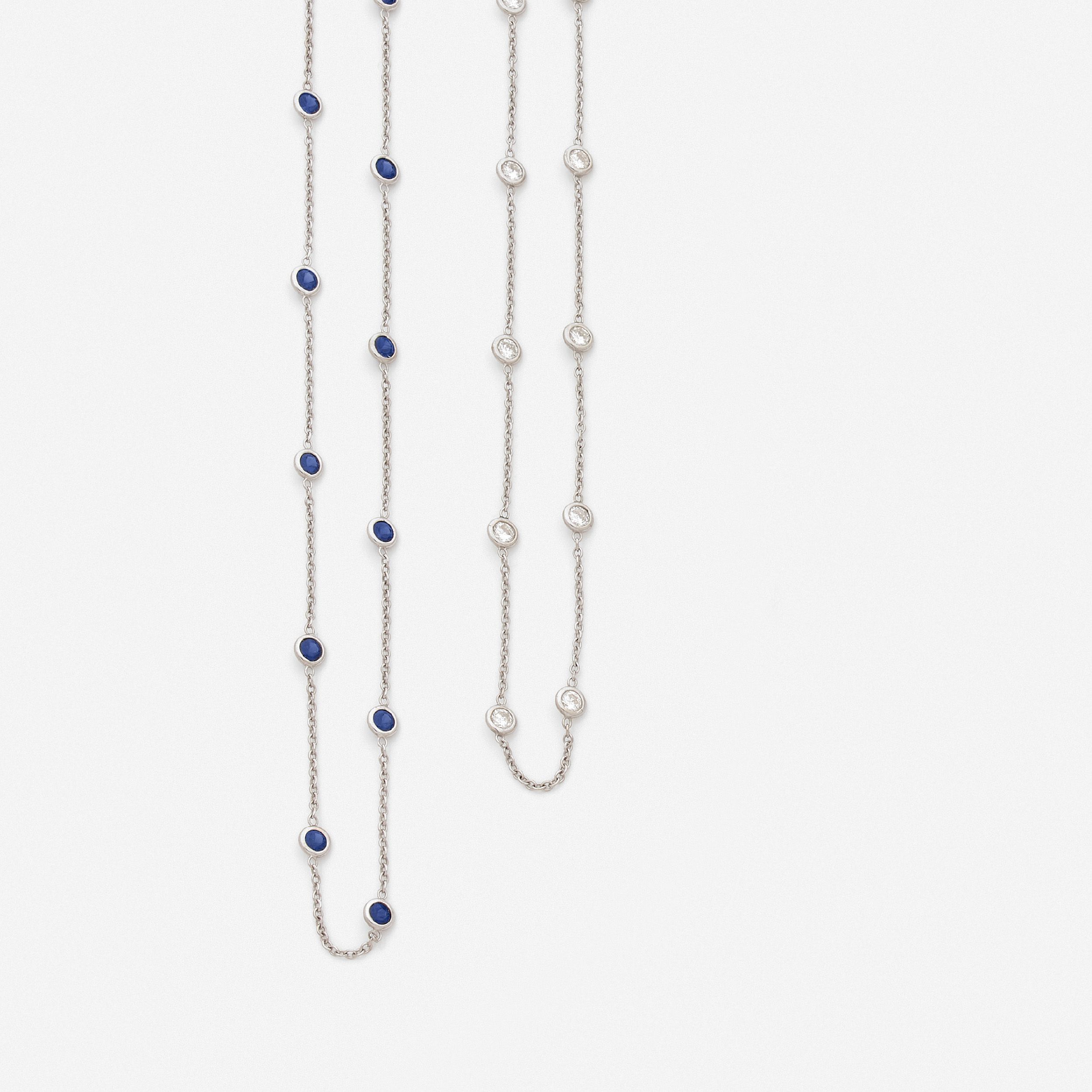 SUITE DE DEUX COLLIERS 