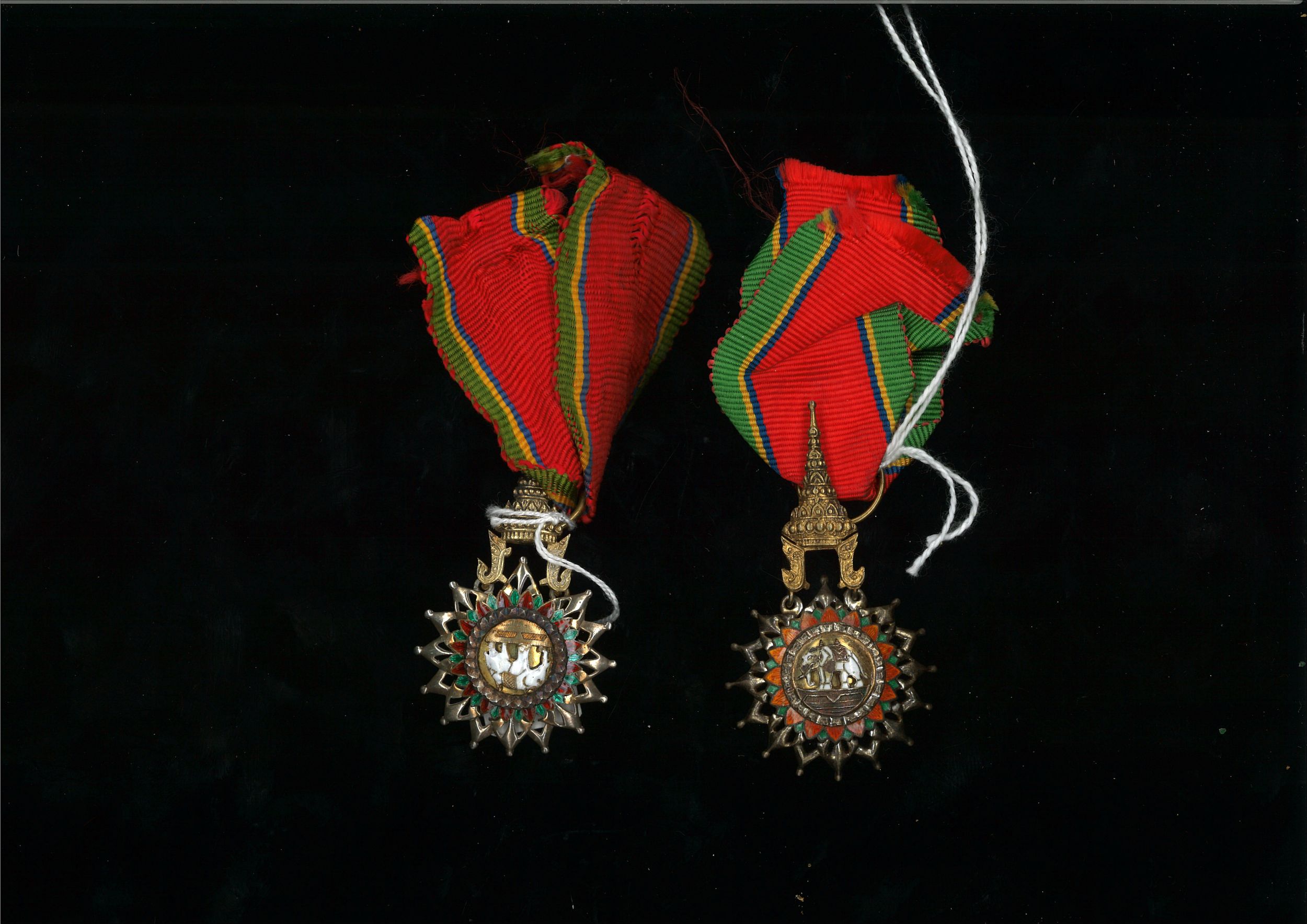 LOT DE 2 CROIX DE CHEVALIER DE L'ORDRE DE LA LEGION D'HONNEUR:  | H&ocirc;tel Des Ventes de Monte-Carlo