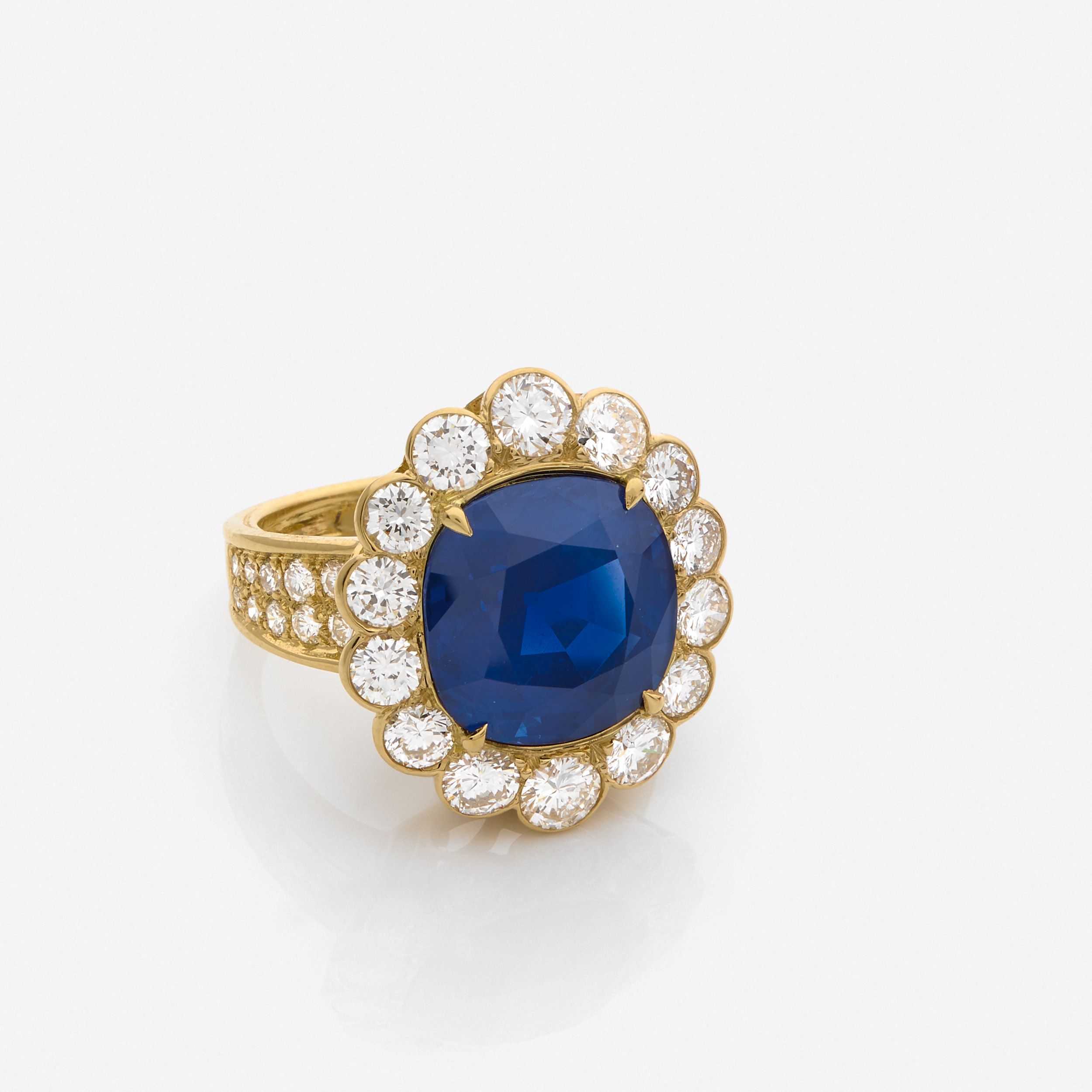 VAN CLEEF AND ARPELS:  | H&ocirc;tel Des Ventes de Monte-Carlo